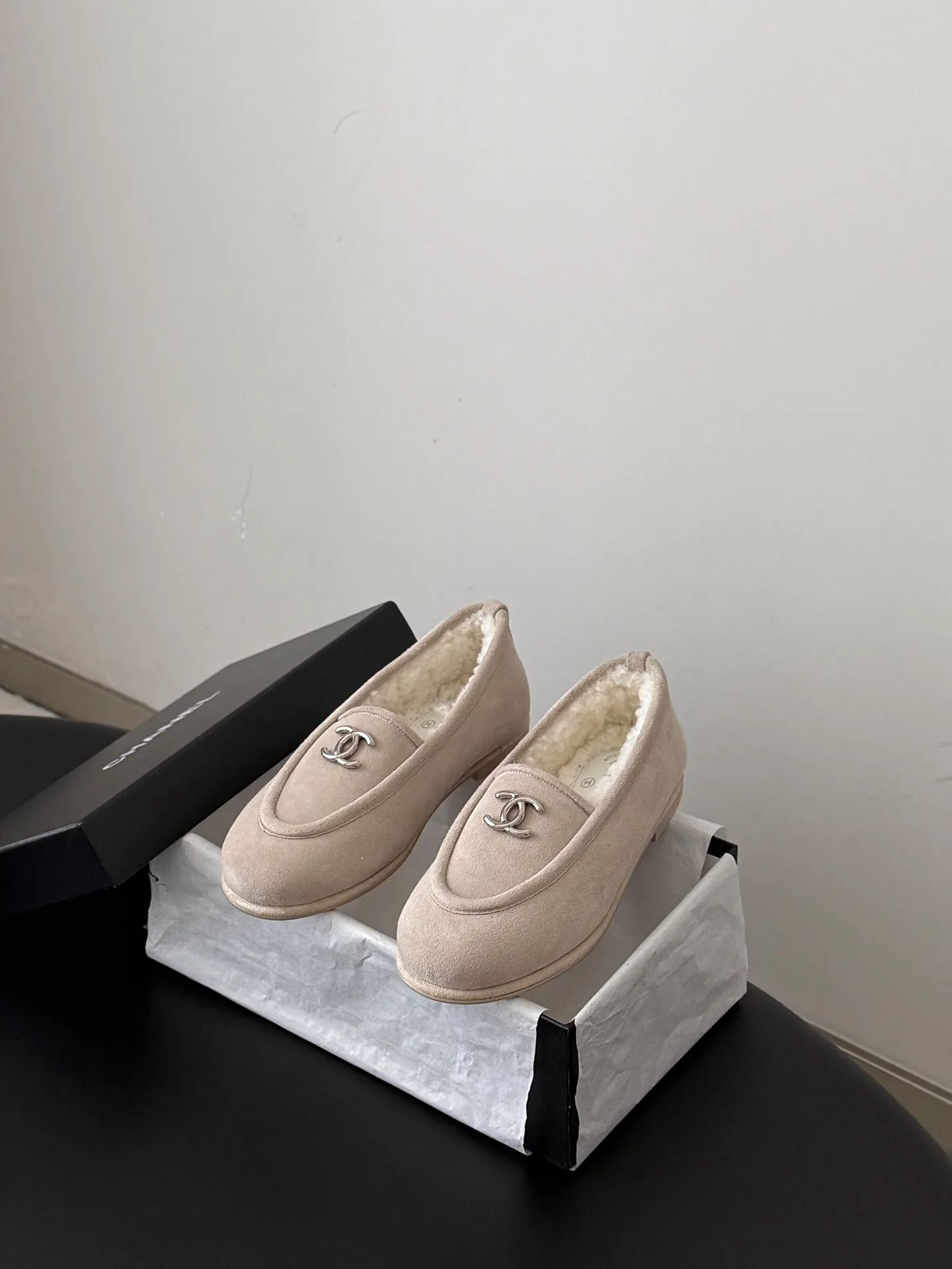 Women's Loafers And Moccasins CHANEL 18083241
