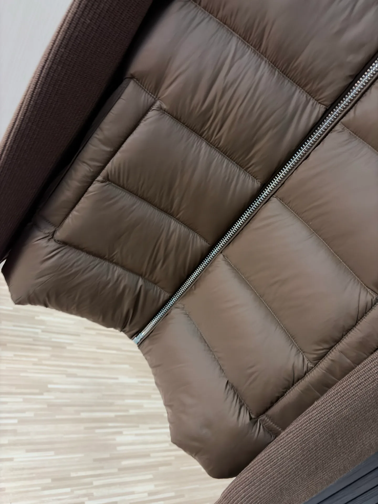 Women's Jackets And Down Jackets PRADA 18391742