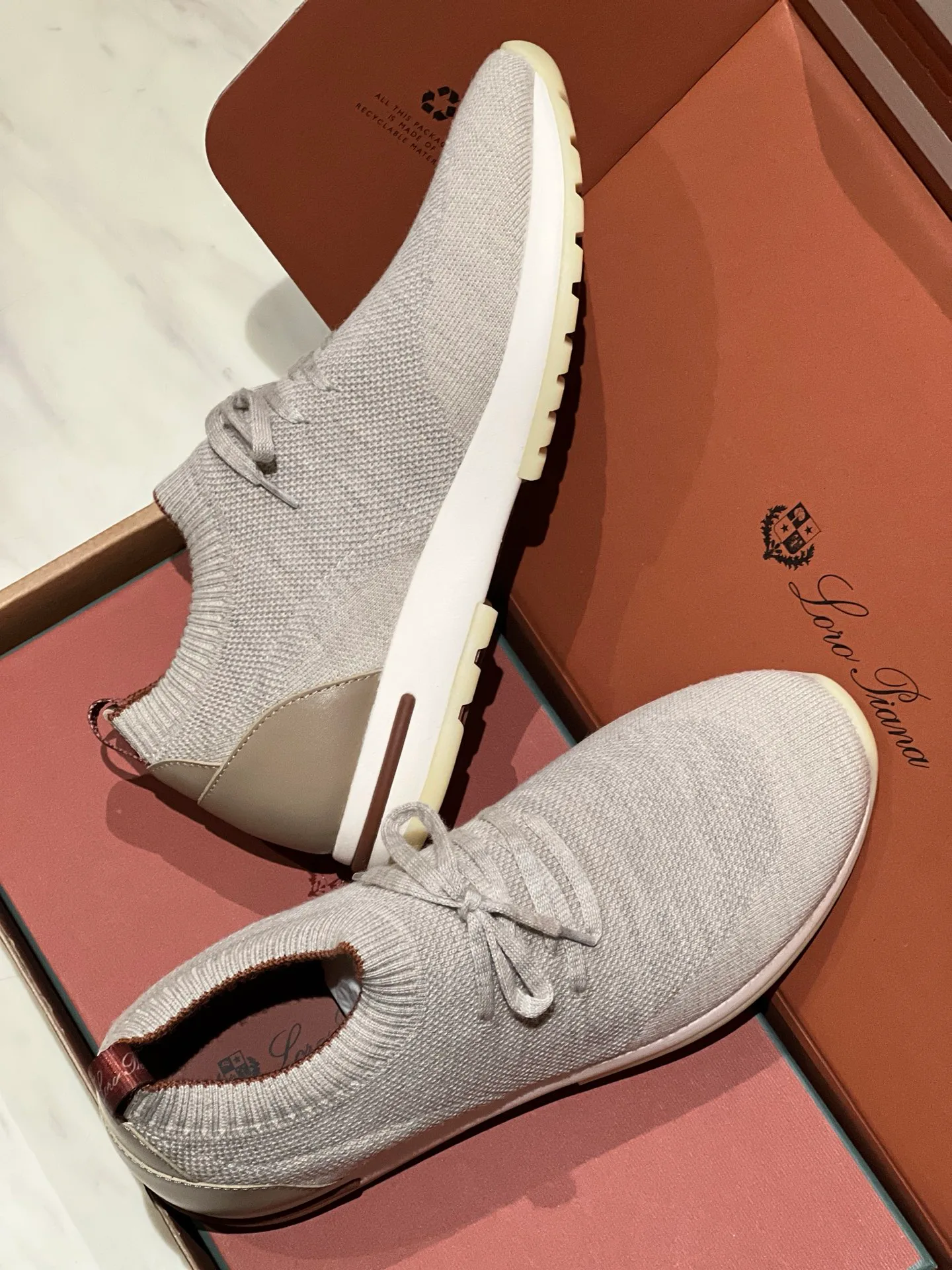Men's Sneakers LORO PIANA 18194122