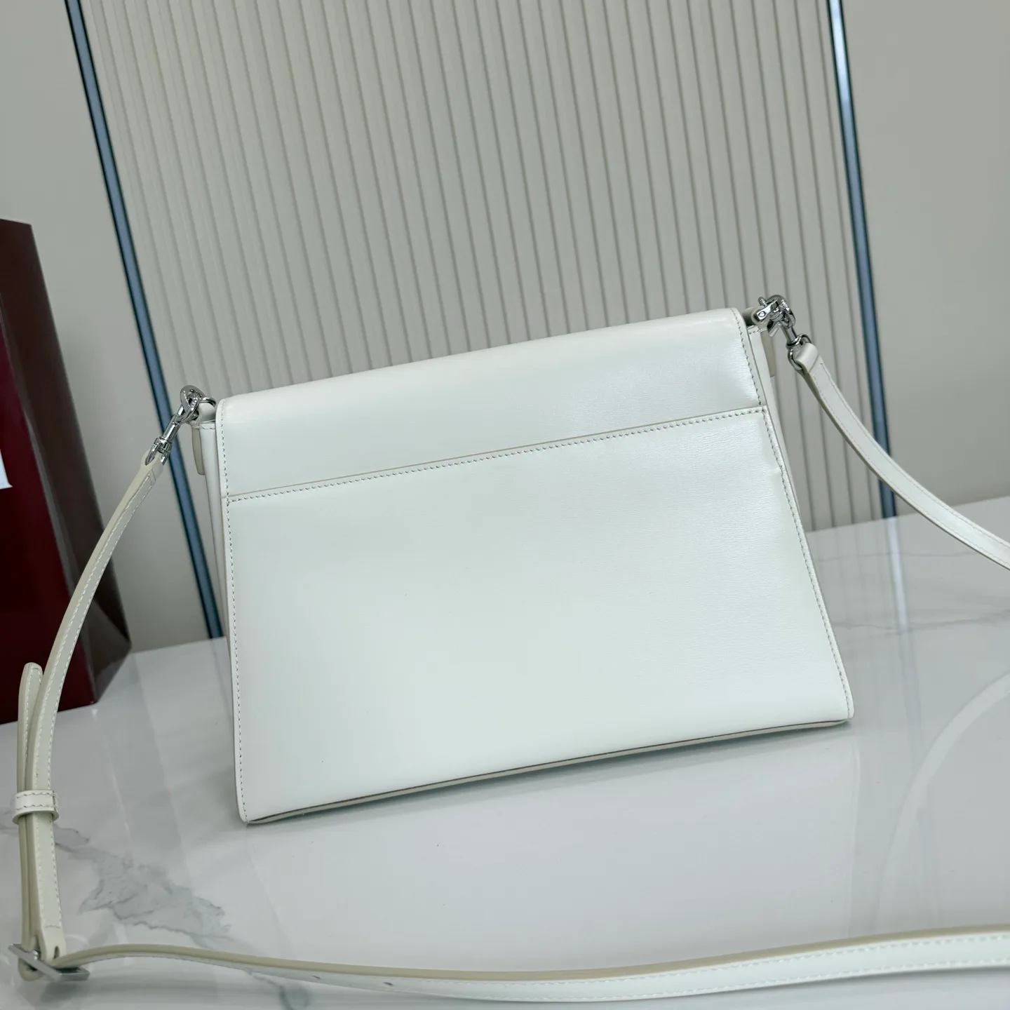 Women's Classic Handbags GUCCI 18262338