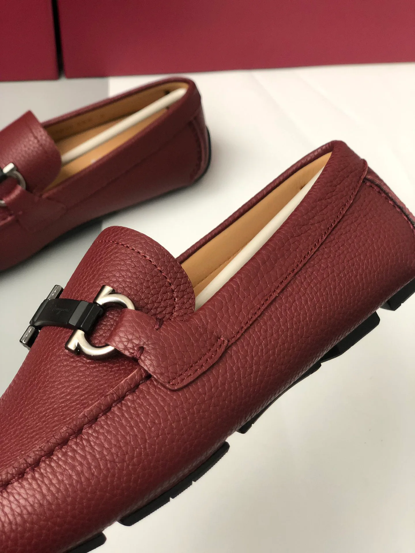 Men's Loafers And Dress Shoes SALVATORE FERRAGAMO 17722760