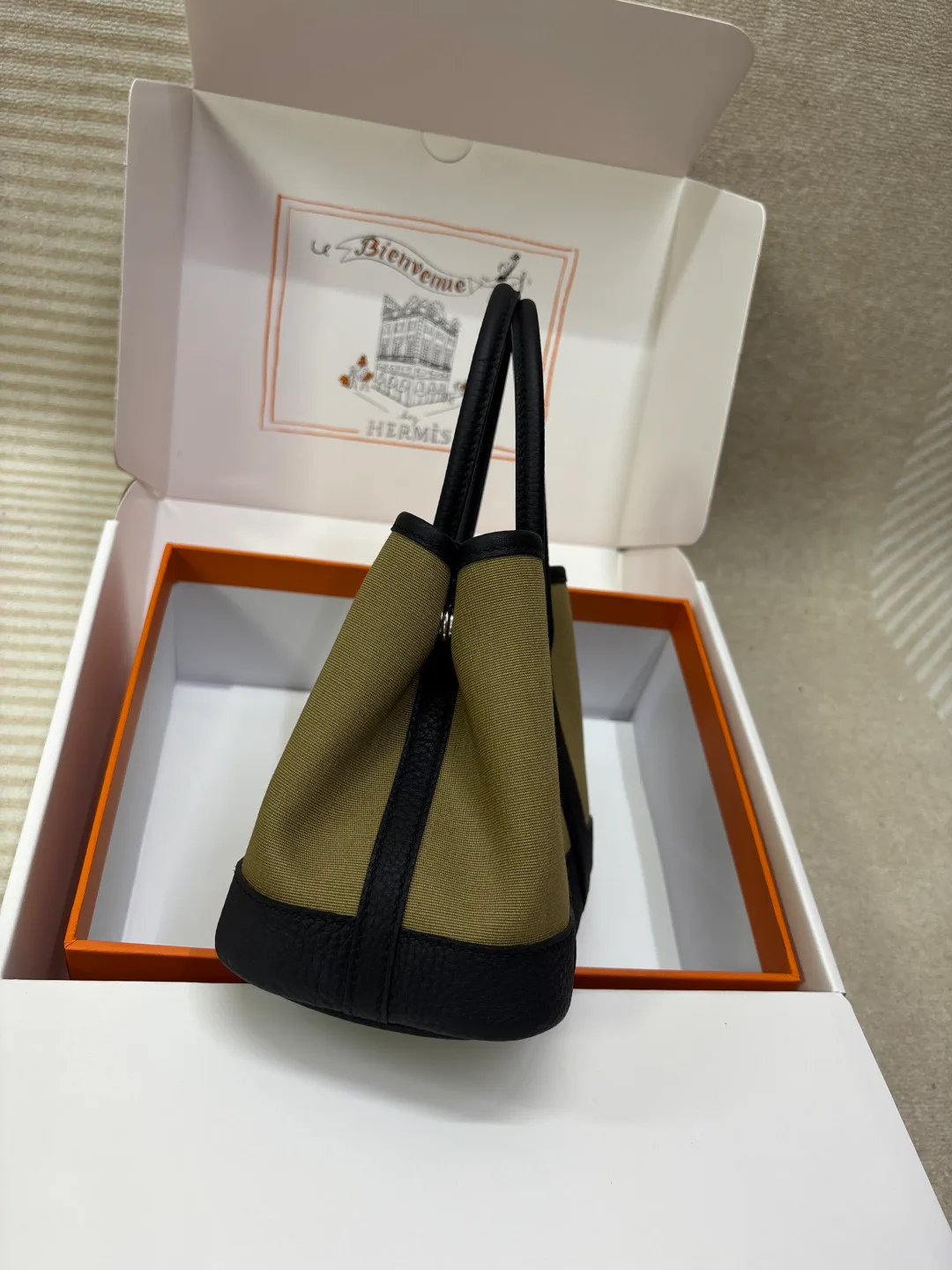 Women's Classic Handbags HERMES 18407530