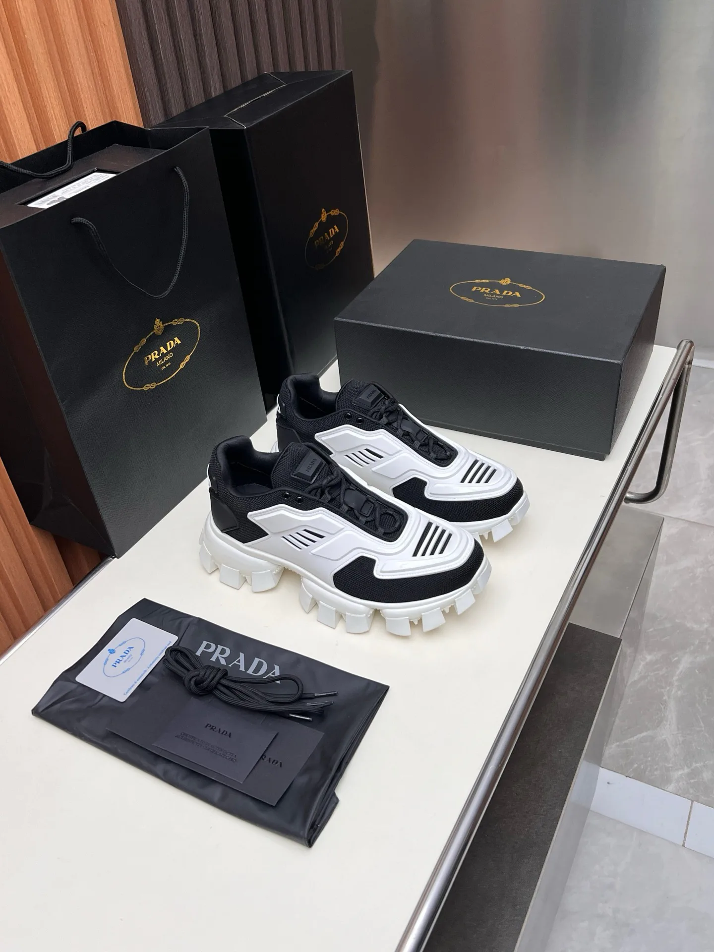 Women's Sneakers PRADA 17955143