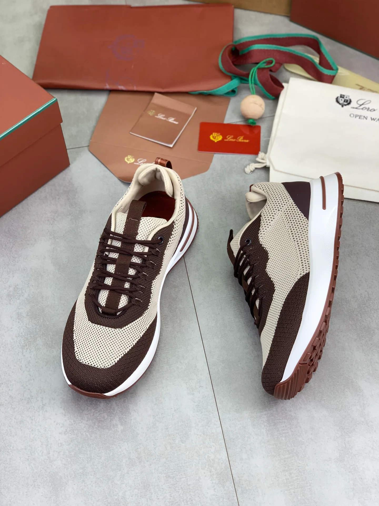 Men's Sneakers LORO PIANA 18365197