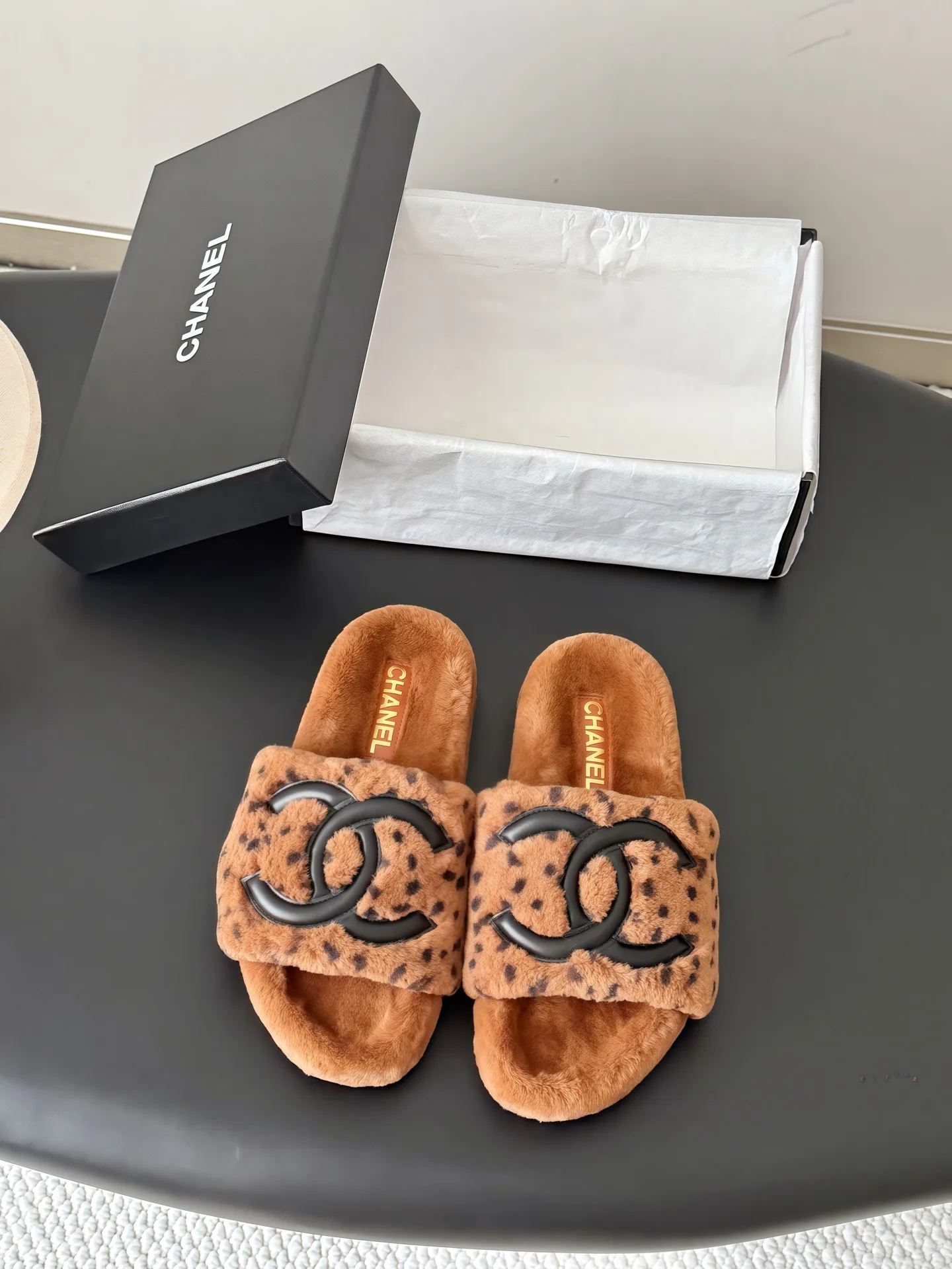 Women's Slippers CHANEL 18139424