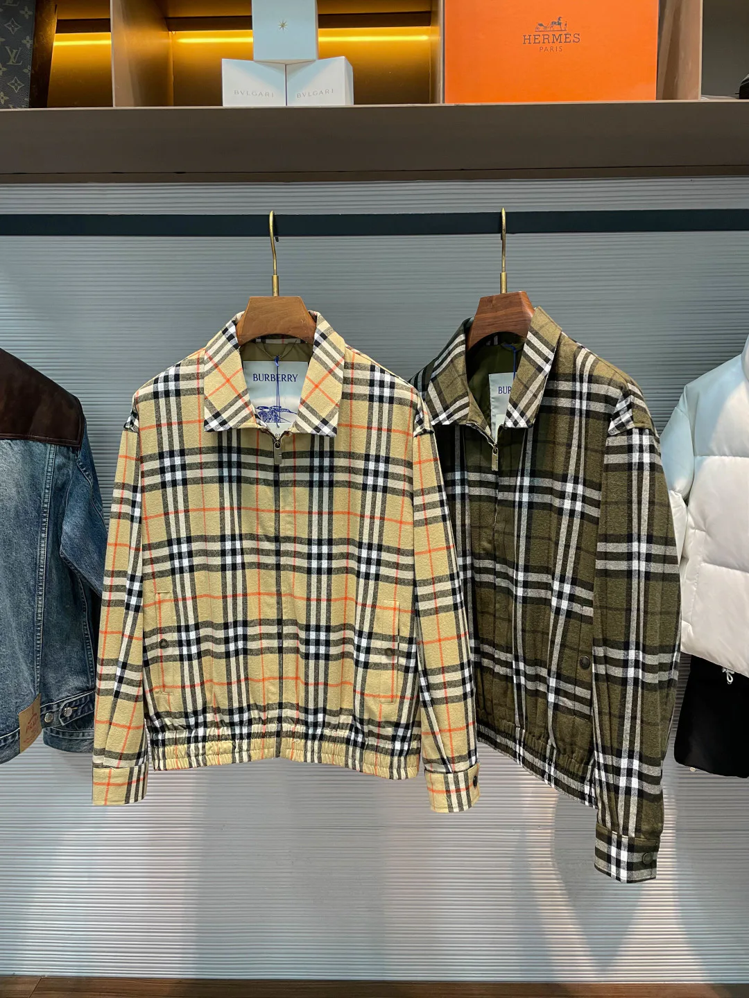 Men's Jackets And Down Jackets BURBERRY 18499550