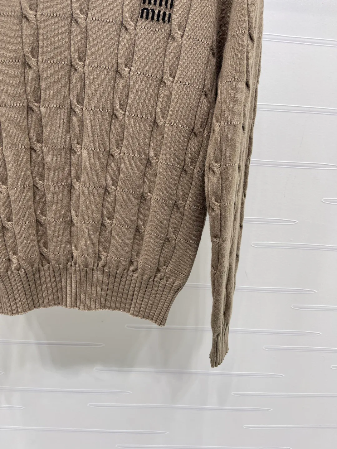 Women's Jumpers And Sweaters MIU MIU 17681873