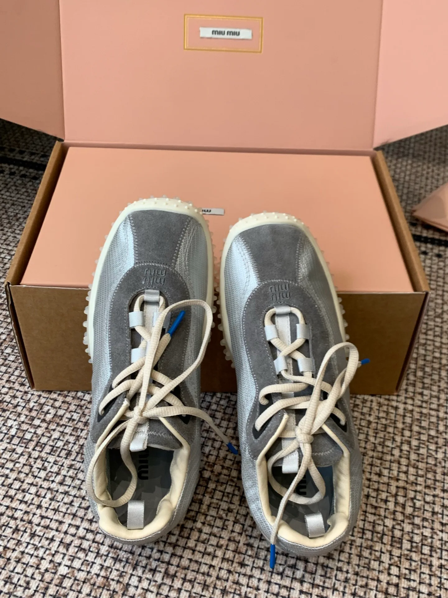 Women's Sneakers MIU MIU 18170821