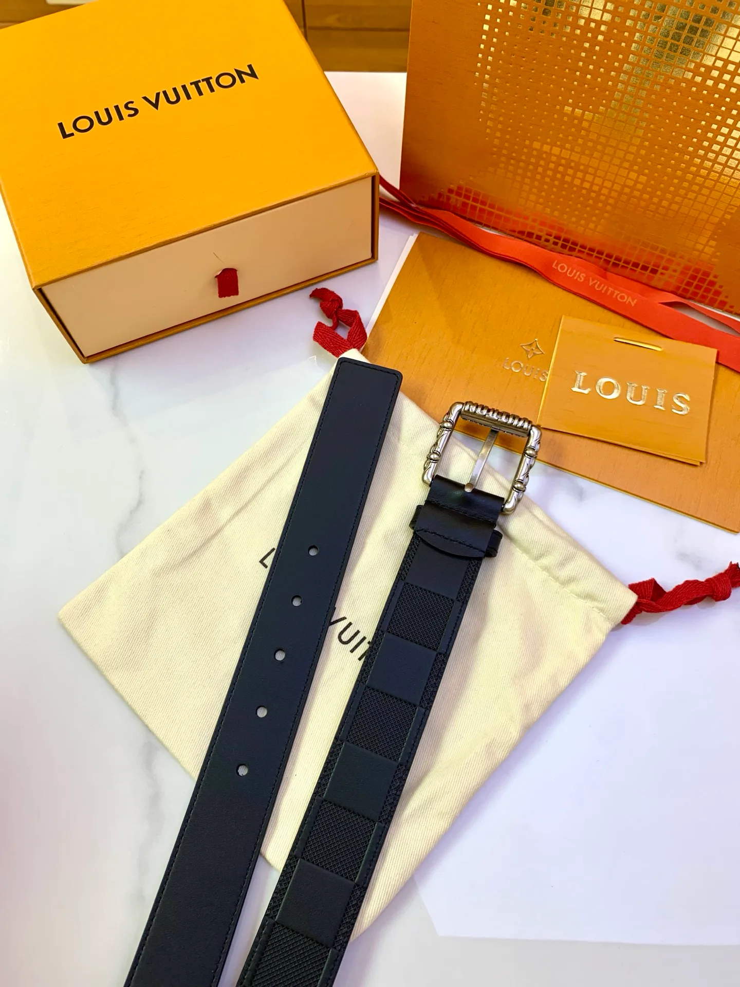Belts LOUIS VUITTON 17638913