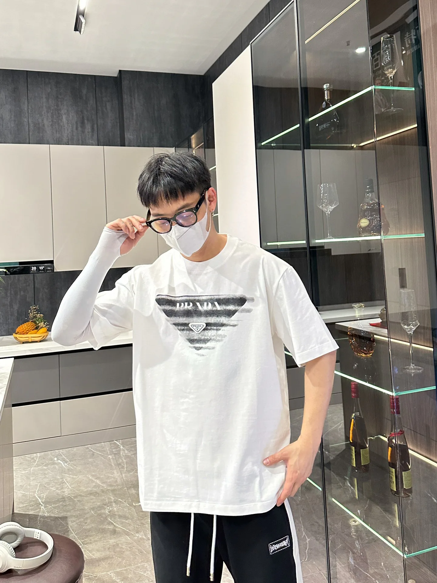 Men's T-Shirts PRADA 17037323