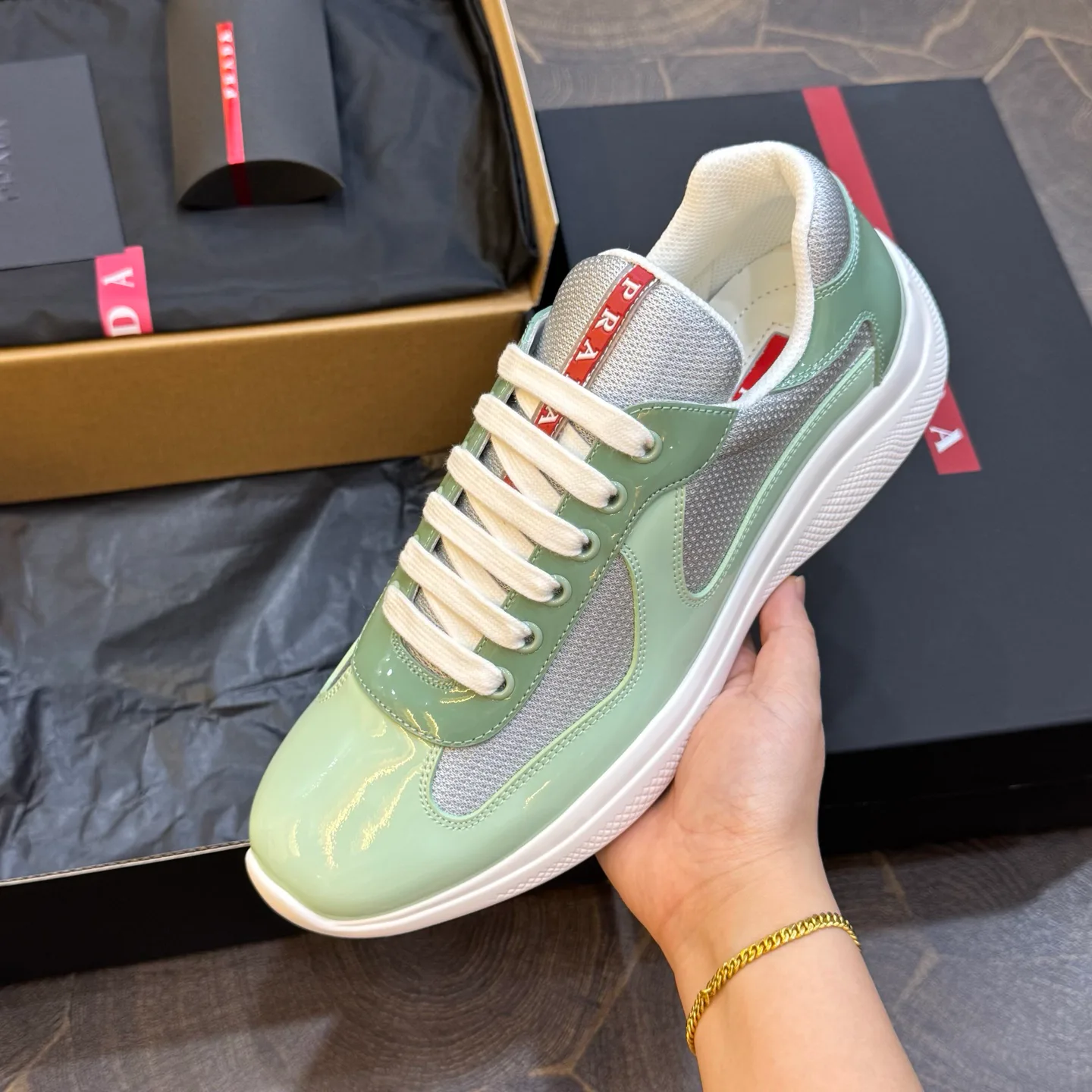Women's Sneakers PRADA 18267052