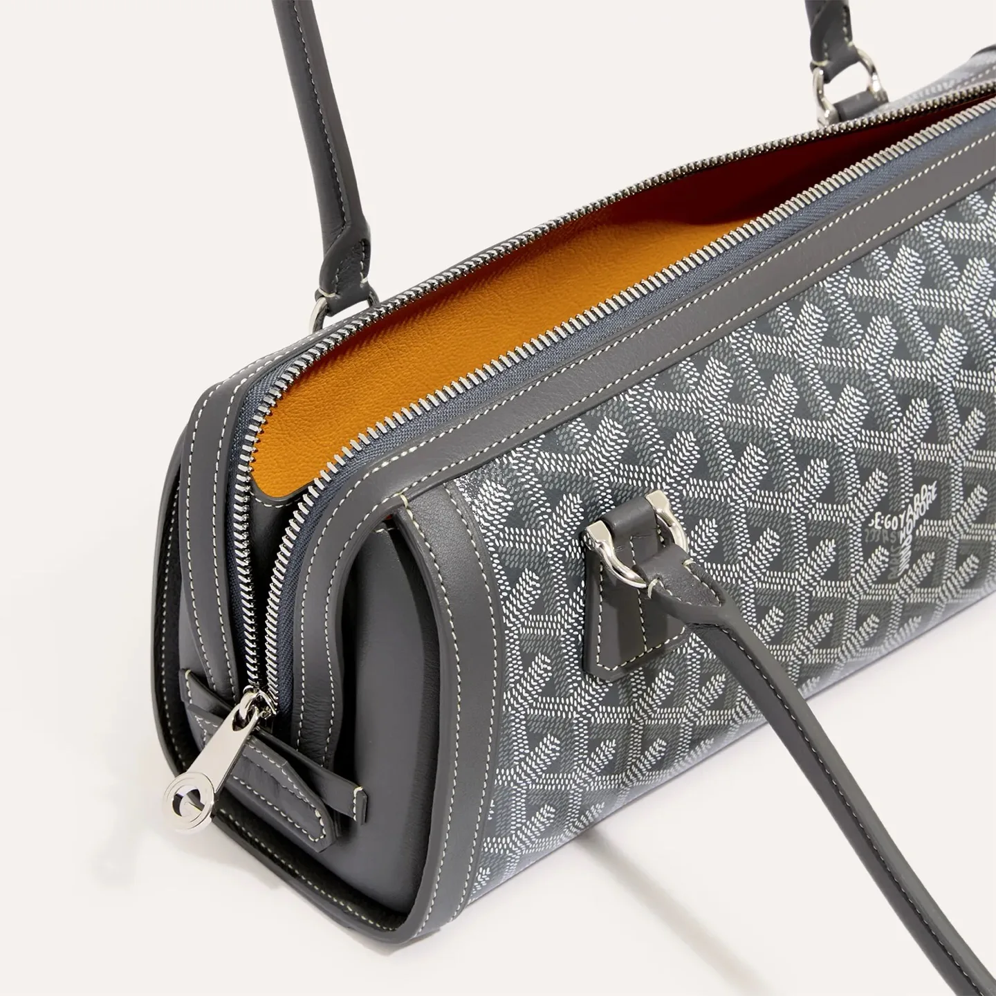 Women's Classic Handbags GOYARD 17735655