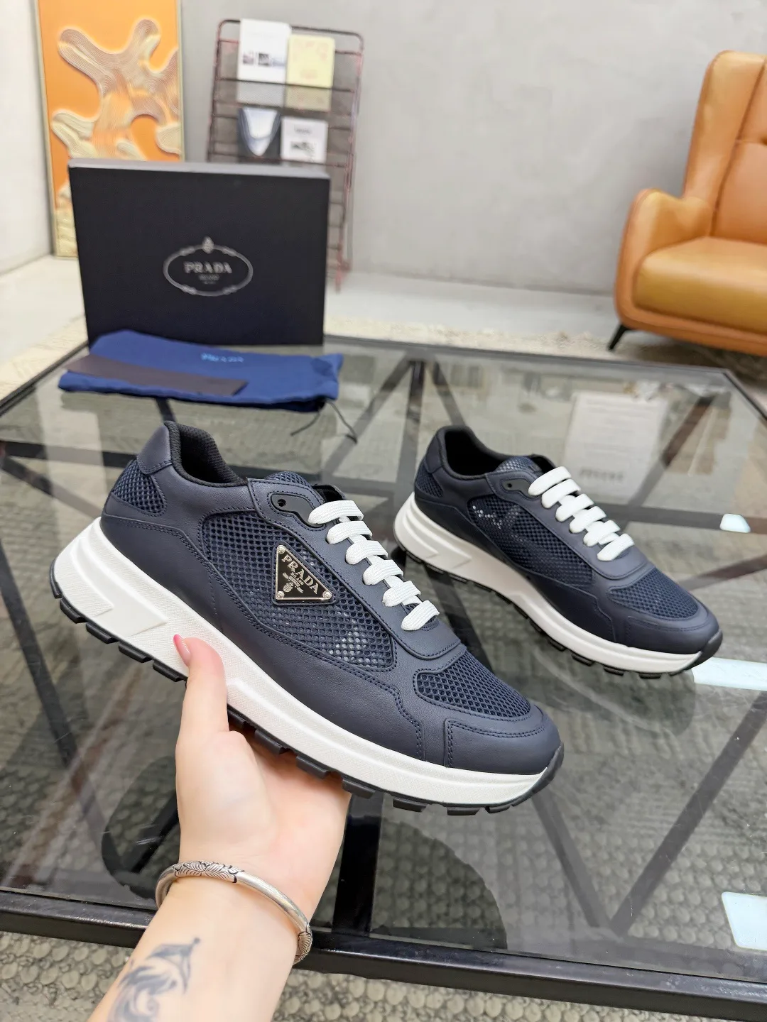 Men's Sneakers PRADA 18346373