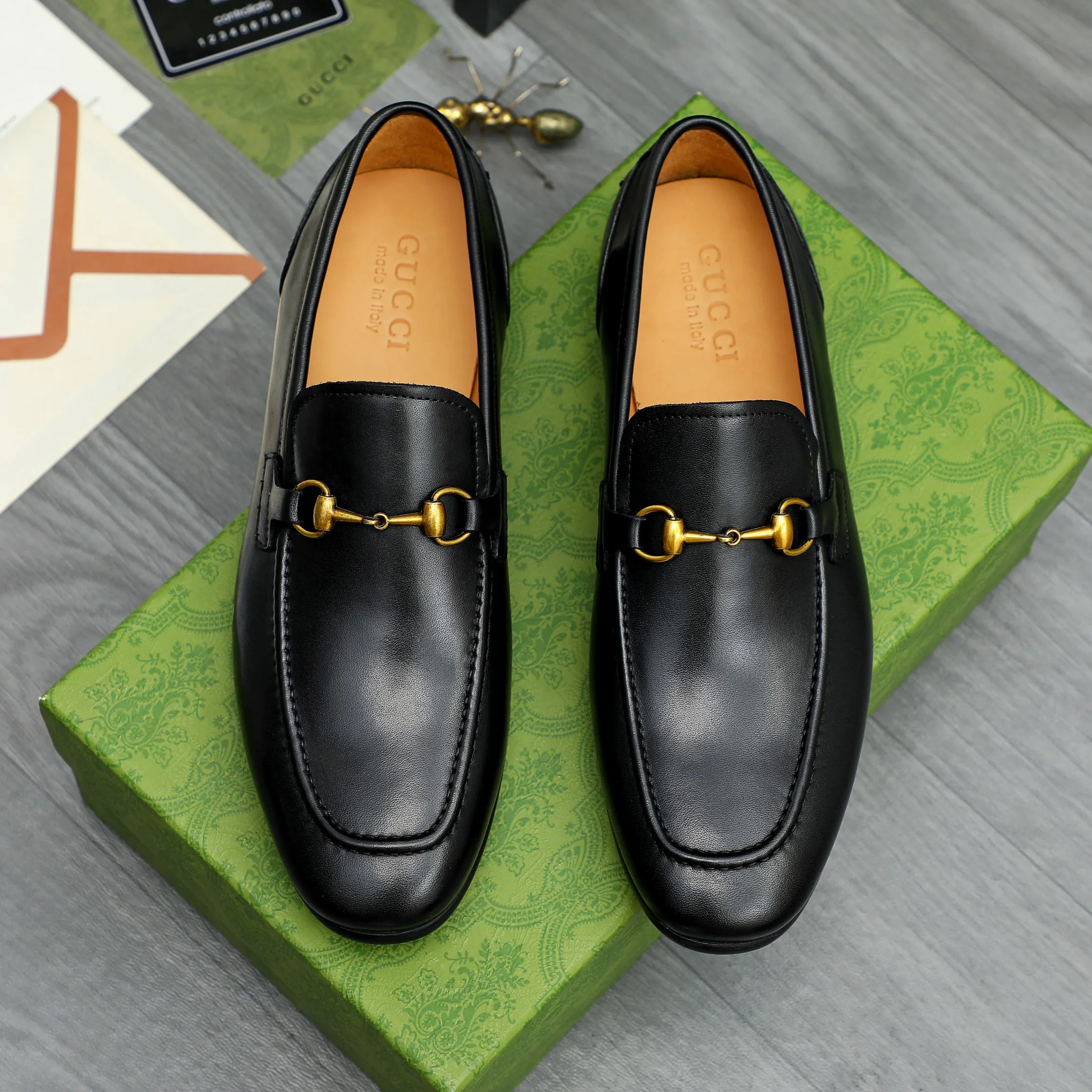 Men's Loafers And Dress Shoes GUCCI 19559262