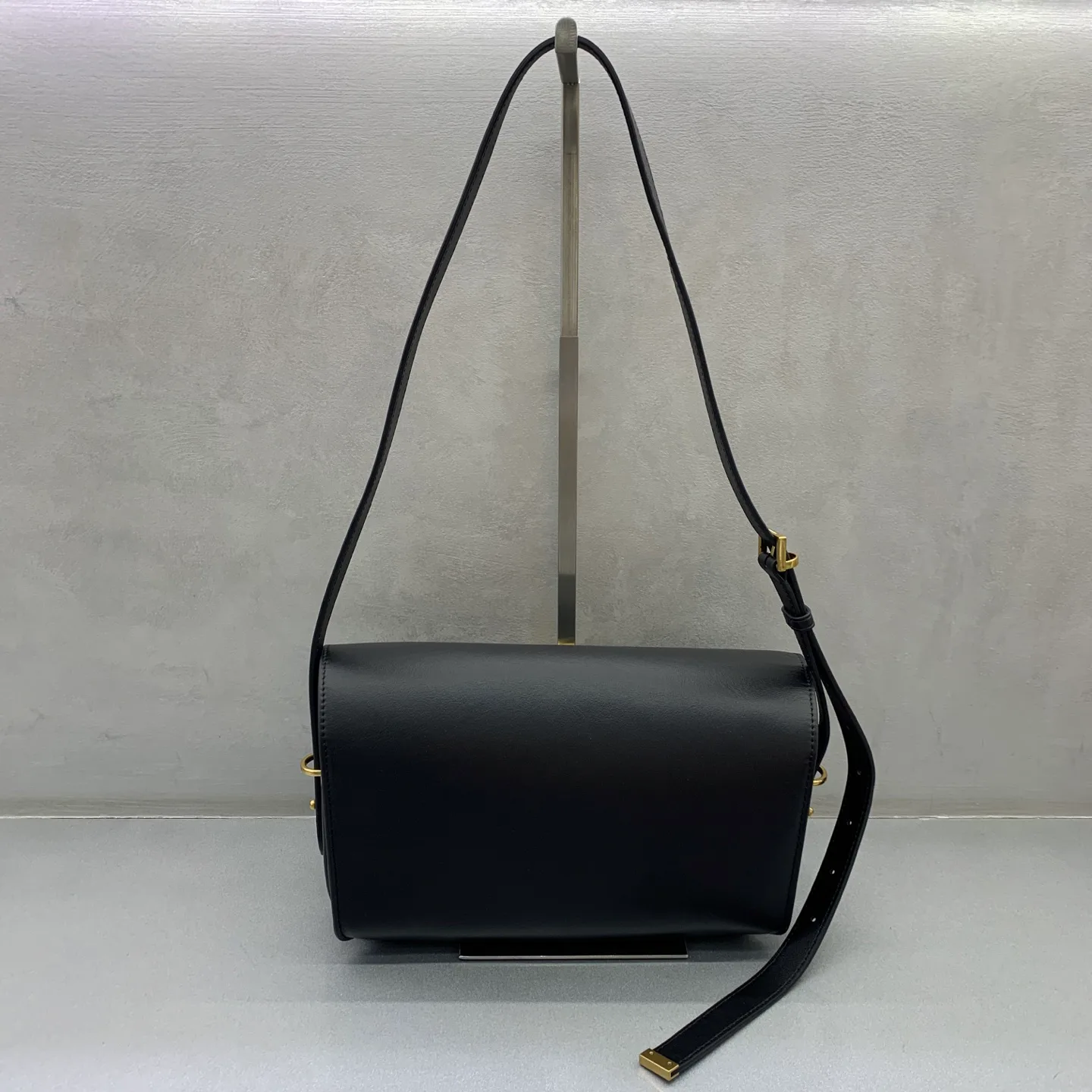 Women's Classic Handbags BALENCIAGA 18136201