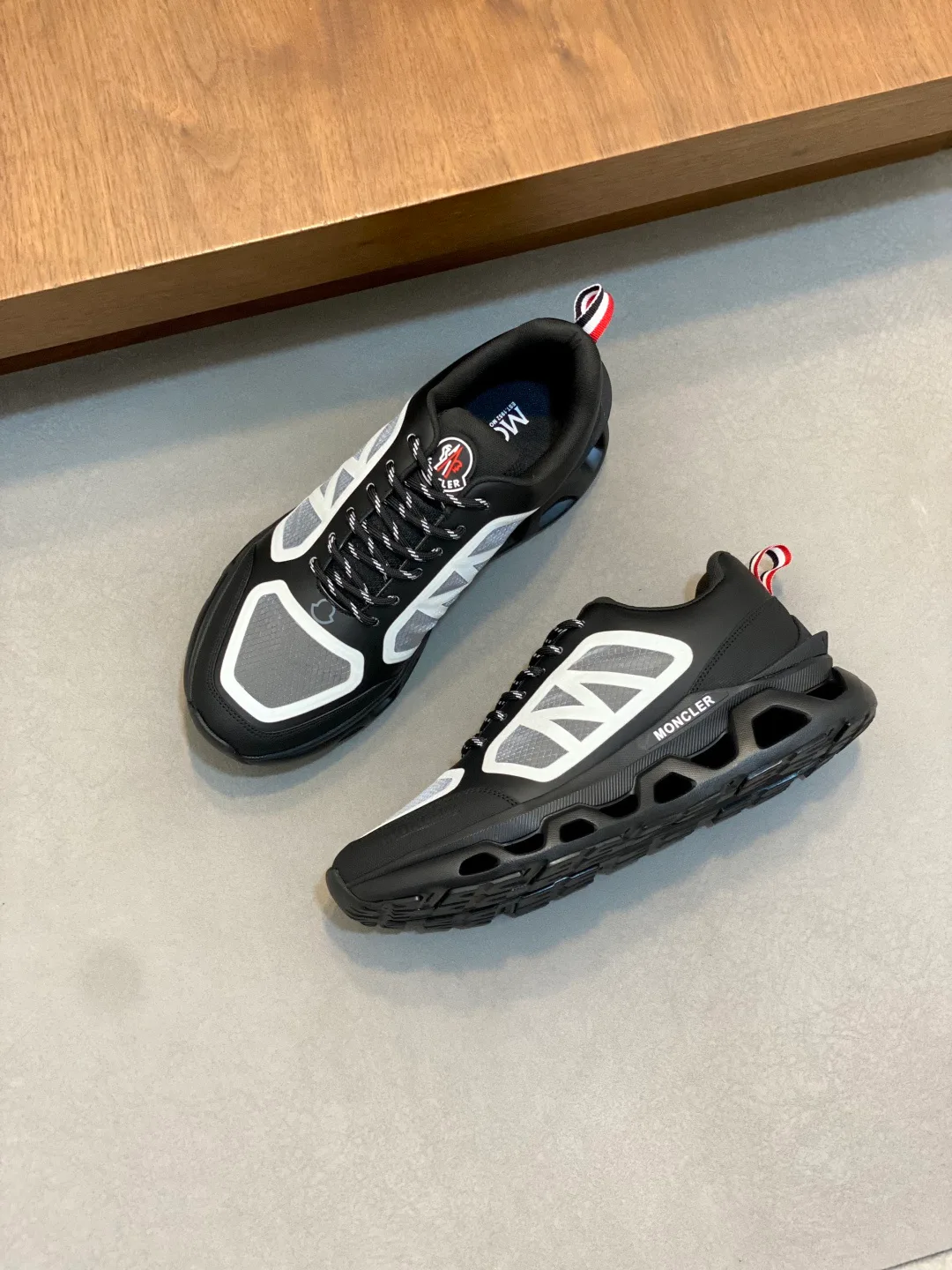 Men's Sneakers MONCLER 18118864