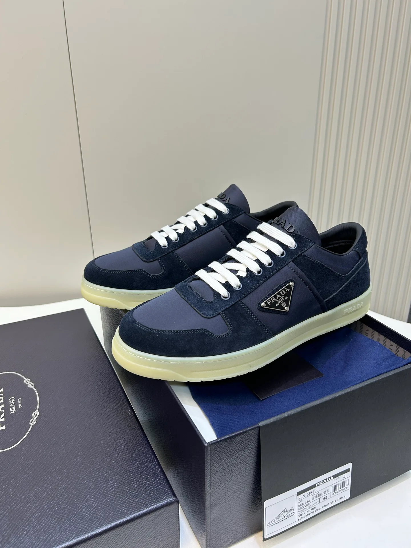 Men's Sneakers PRADA 18267436