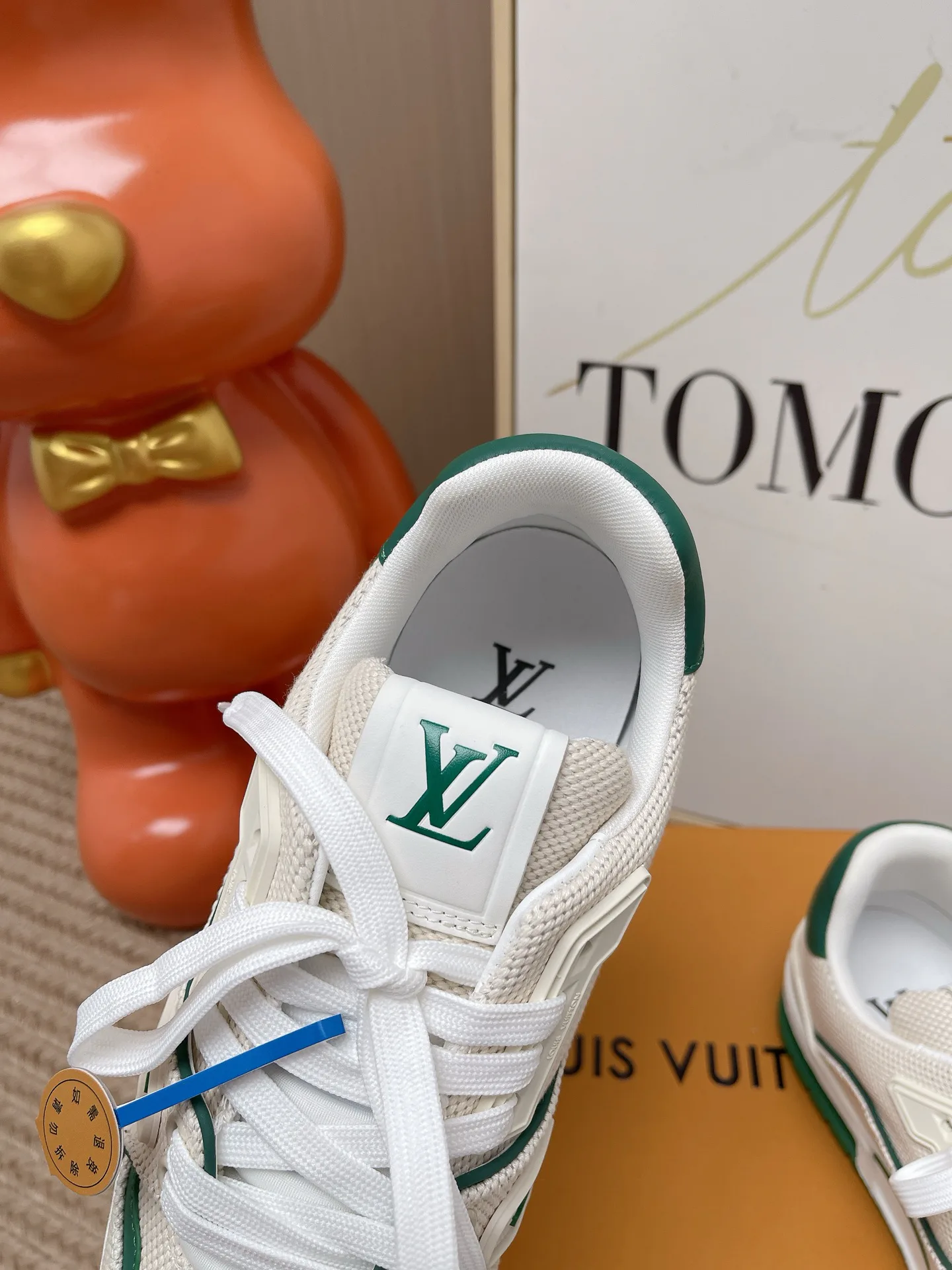 Women's Sneakers LOUIS VUITTON 17449383