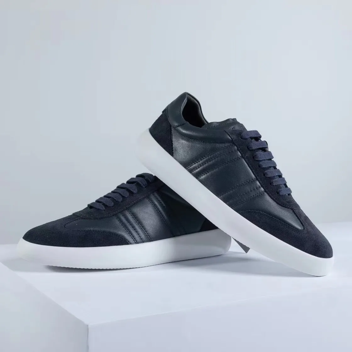 Кроссовки Мужские Brioni 18567047