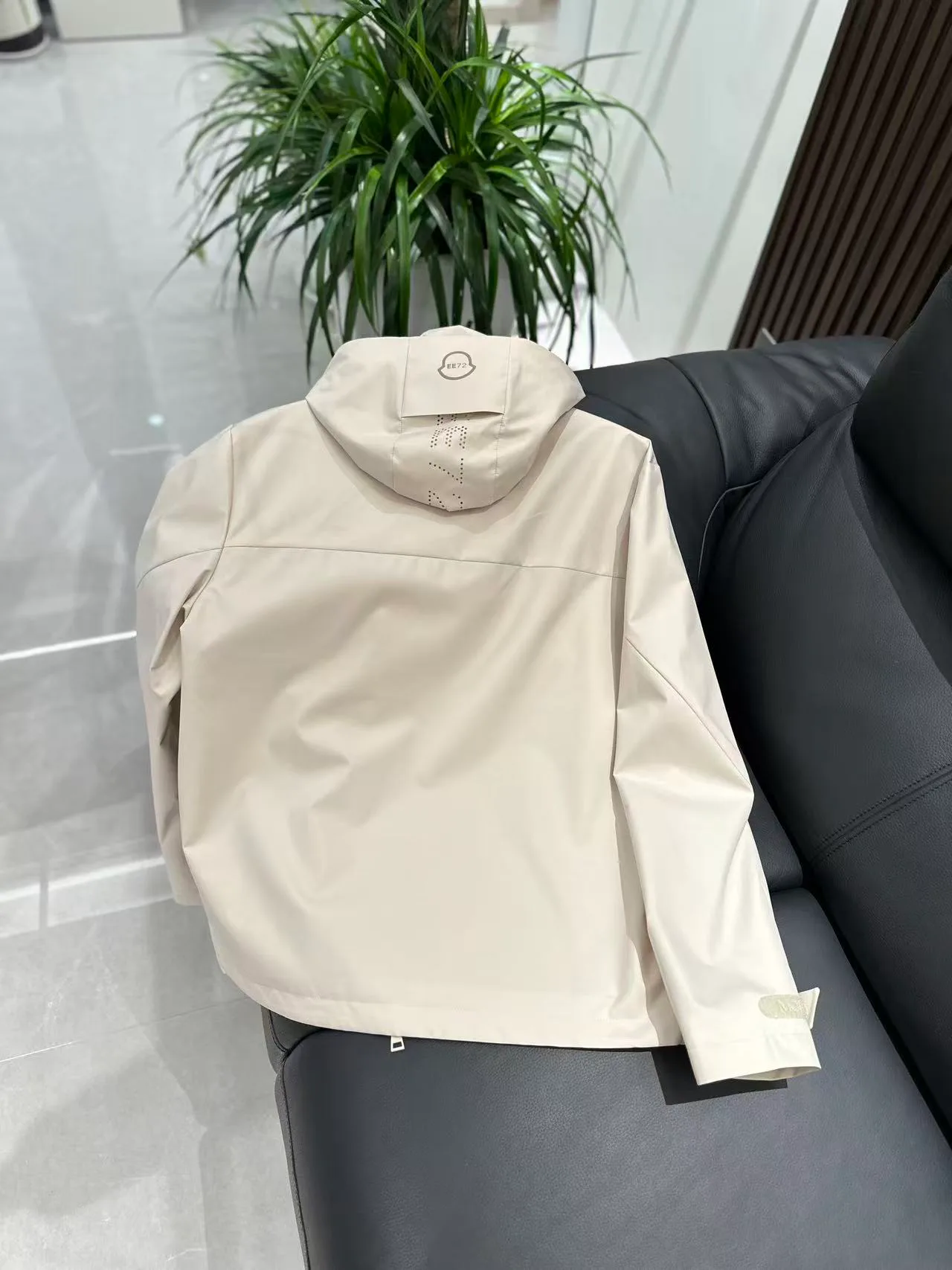 Men's Jackets And Down Jackets MONCLER 18510170