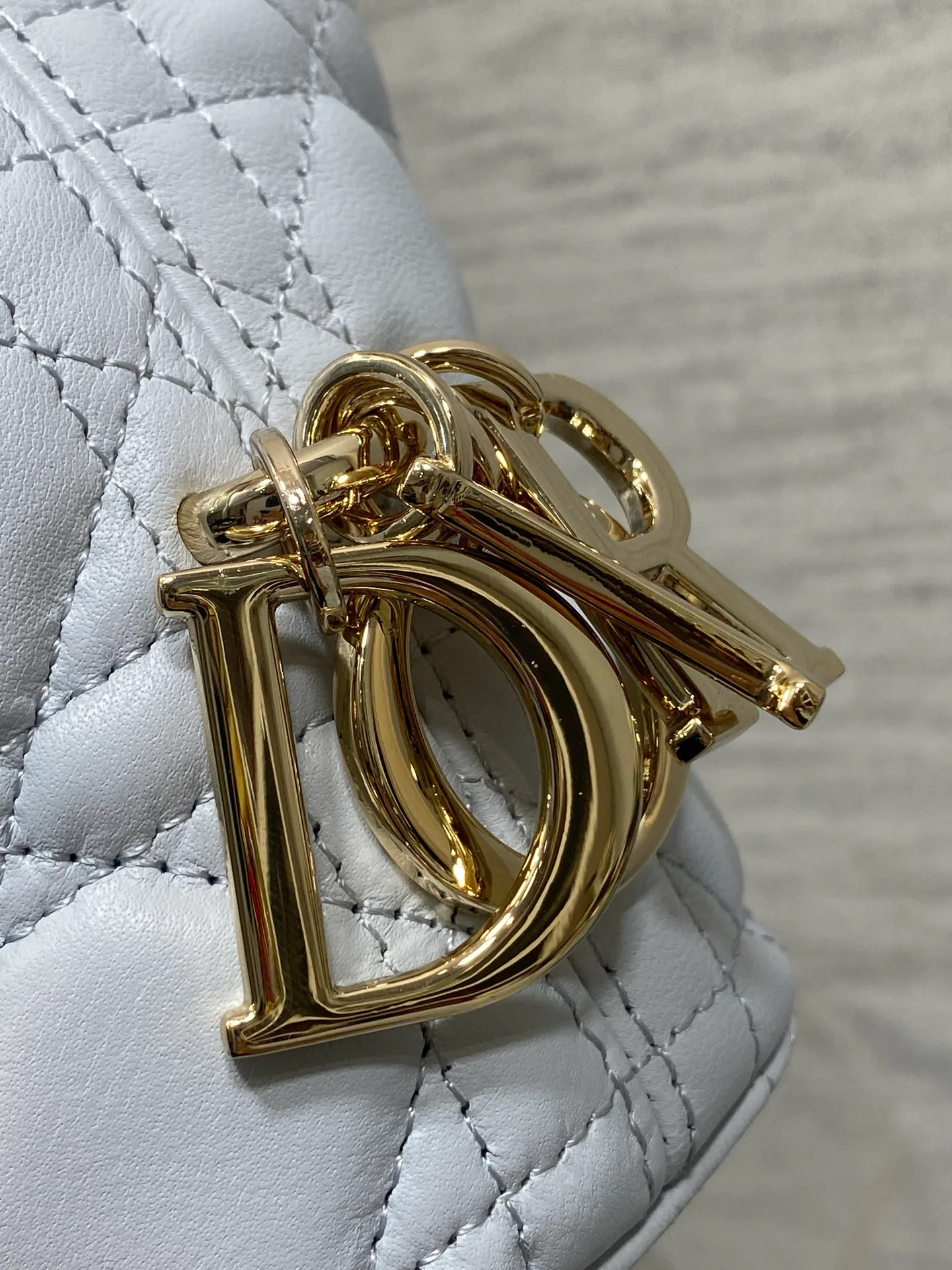 Women's Classic Handbags CHRISTIAN DIOR 17830925