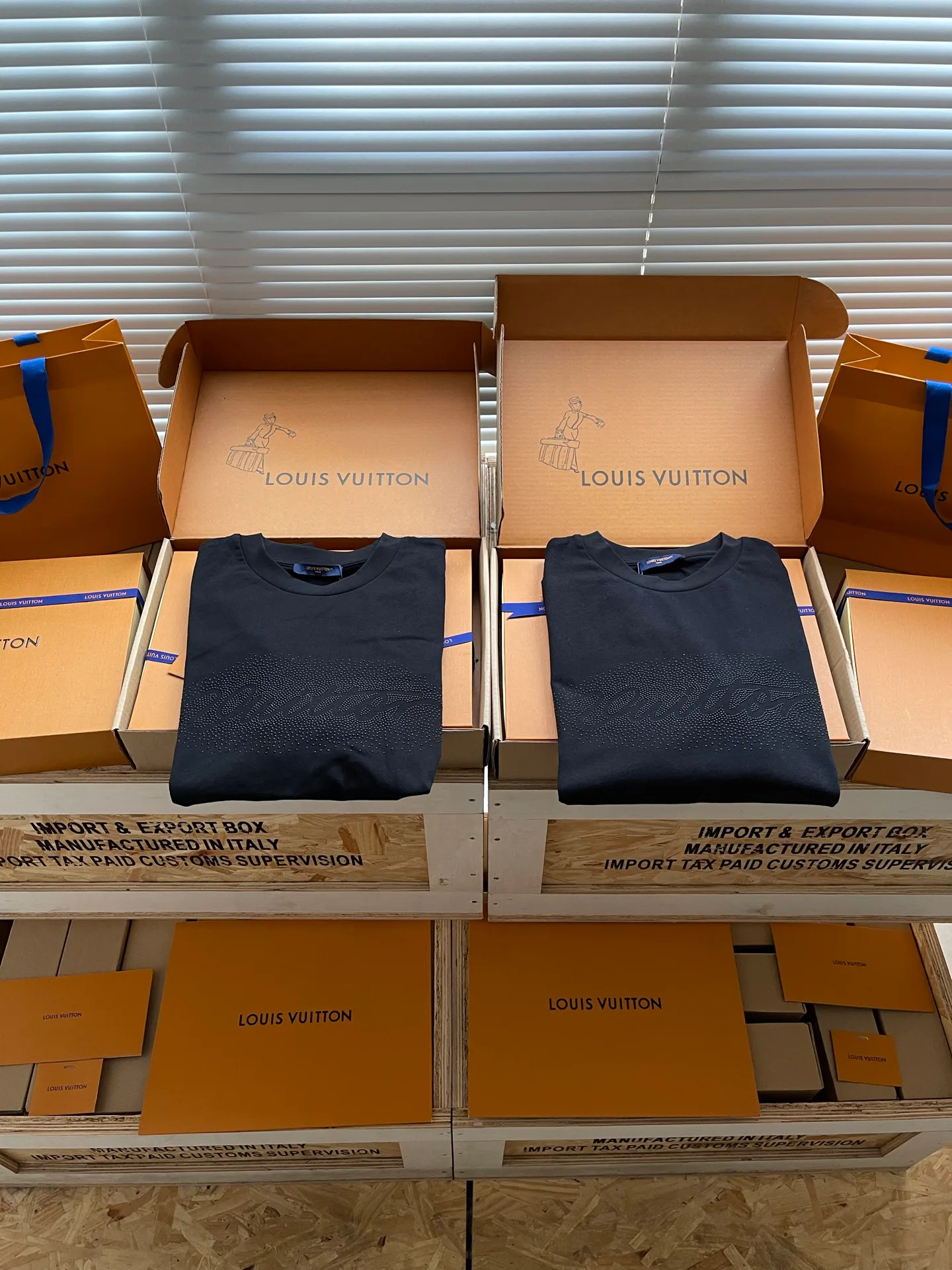 Men's T-Shirts LOUIS VUITTON 18414098
