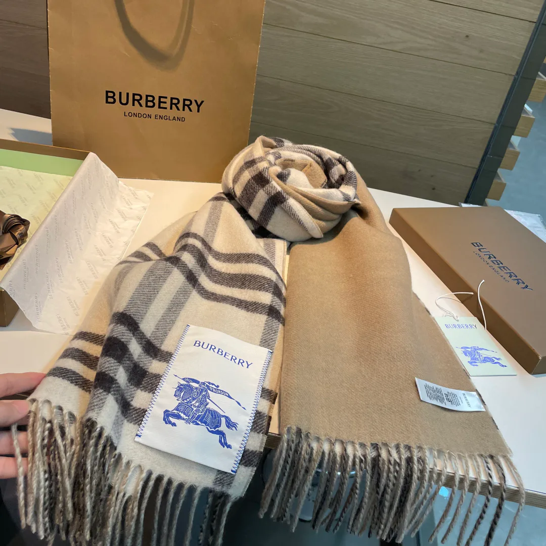Scarves BURBERRY 18449888
