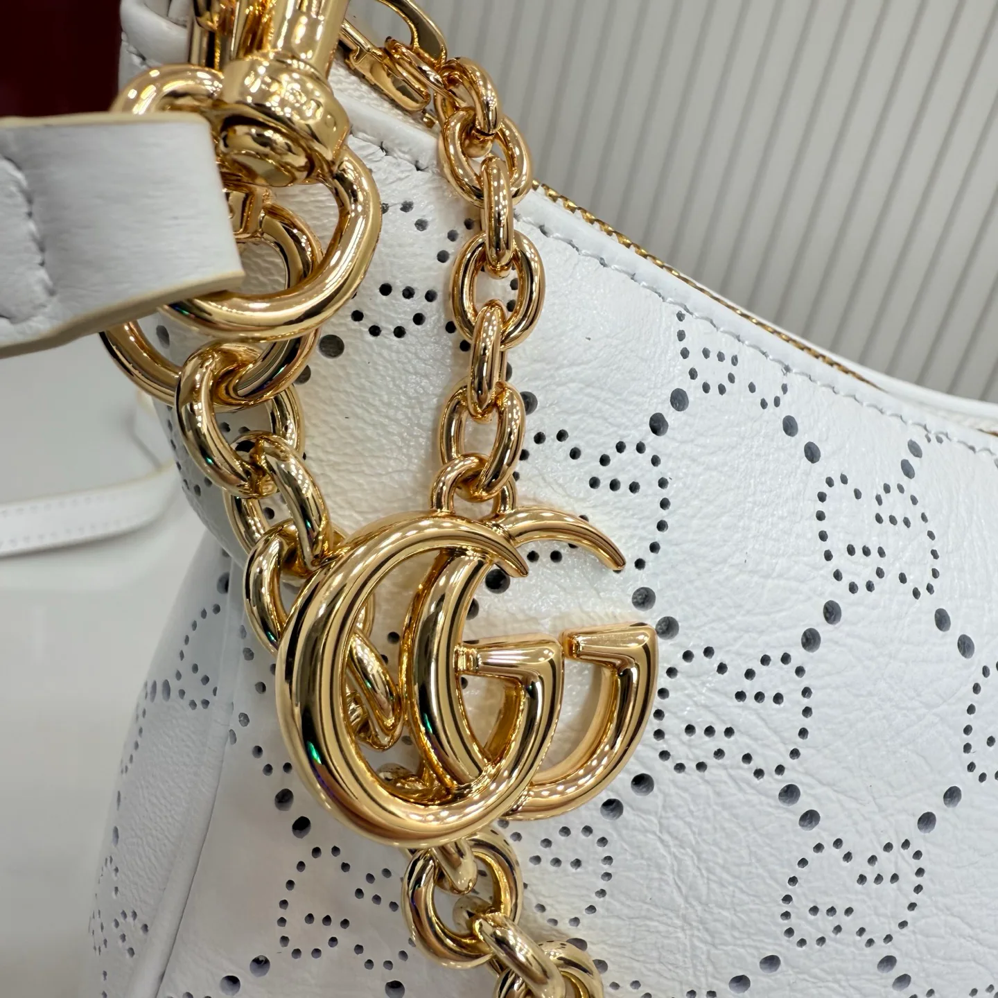 Women's Classic Handbags GUCCI 17872501