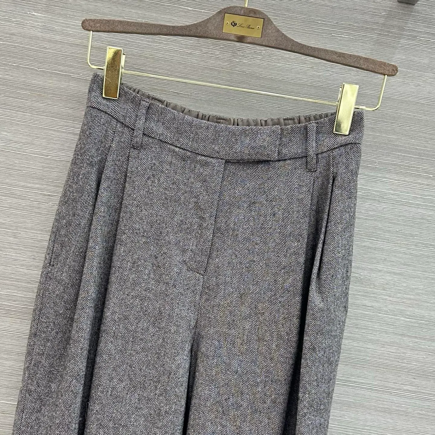 Women's Trousers BRUNELLO CUCINELLI 18210339