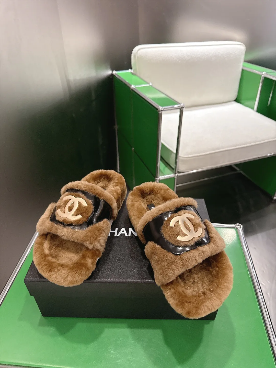 Women's Slippers CHANEL 17926698