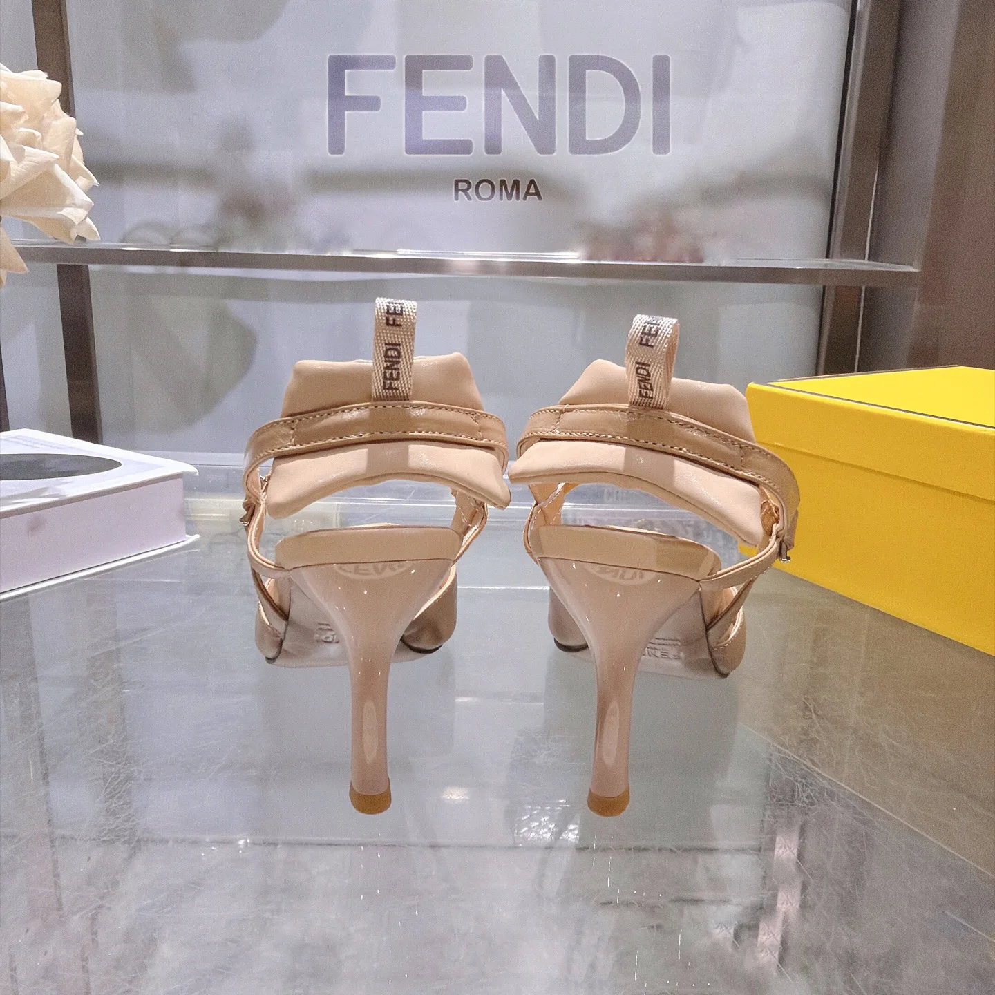 Women's Heels FENDI 18247858