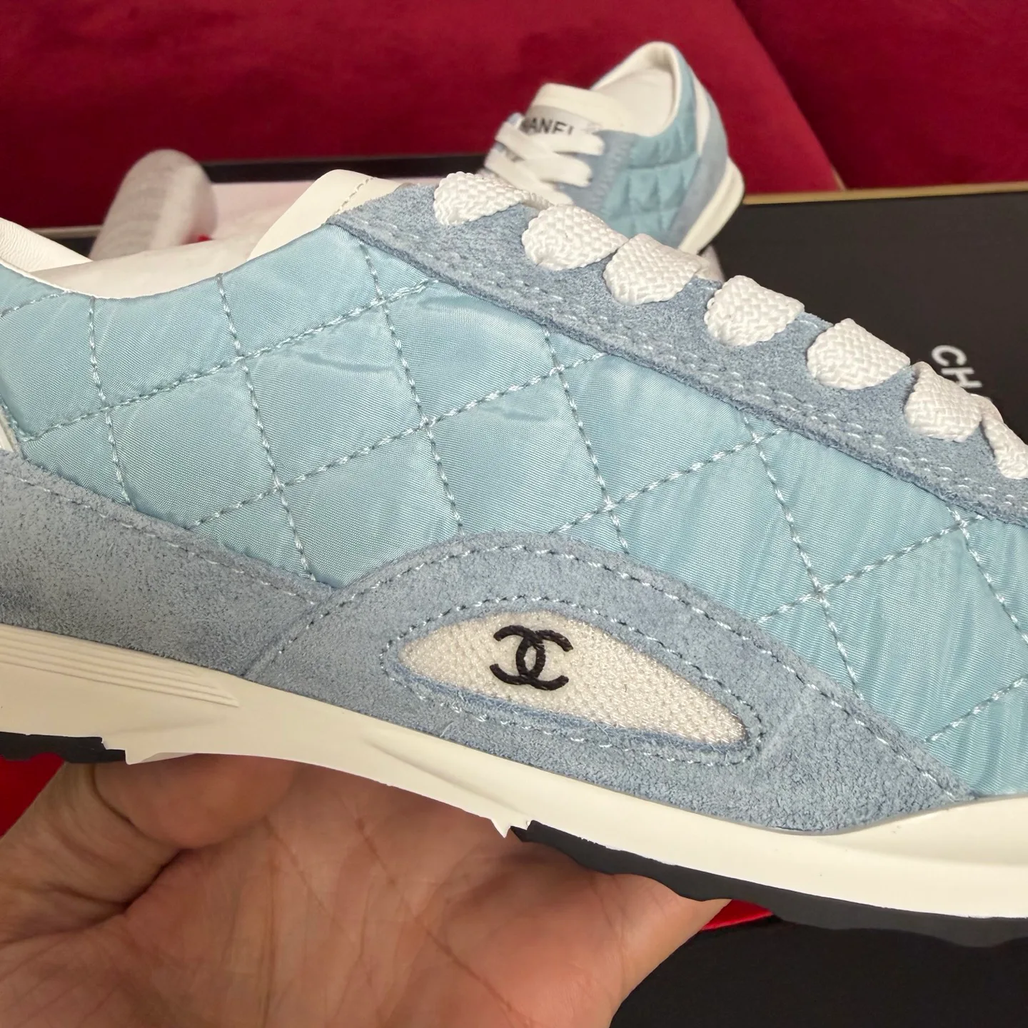 Women's Sneakers CHANEL 17679762