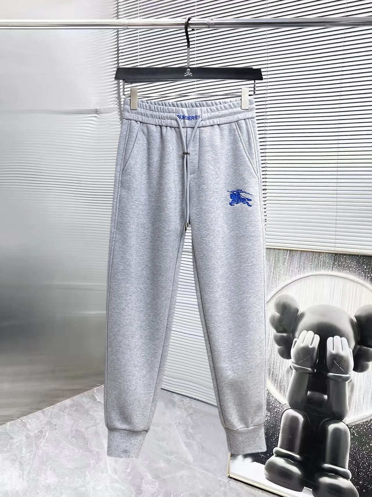 Men's Trousers BURBERRY 18197314