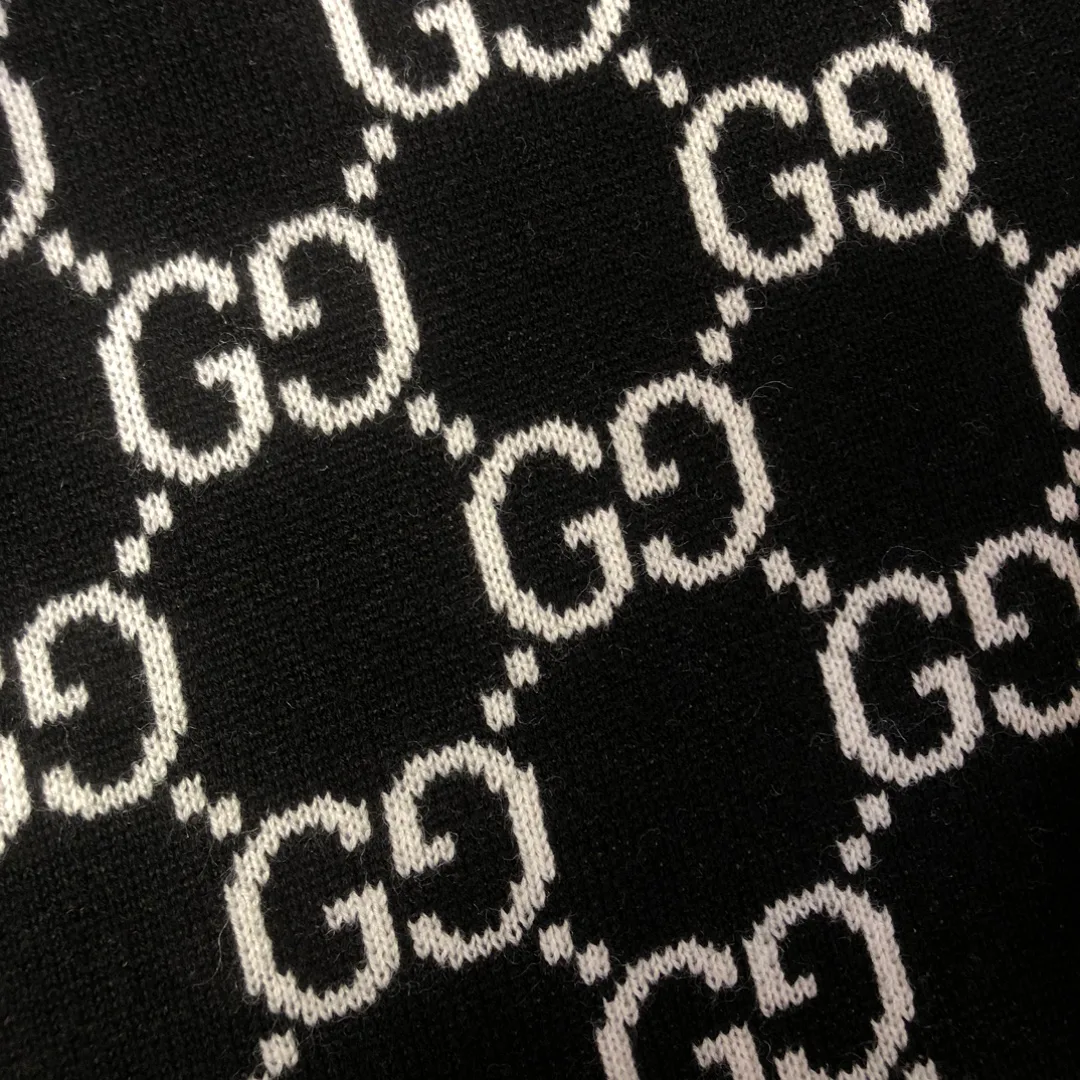 Women's Jumpers And Sweaters GUCCI 17919157