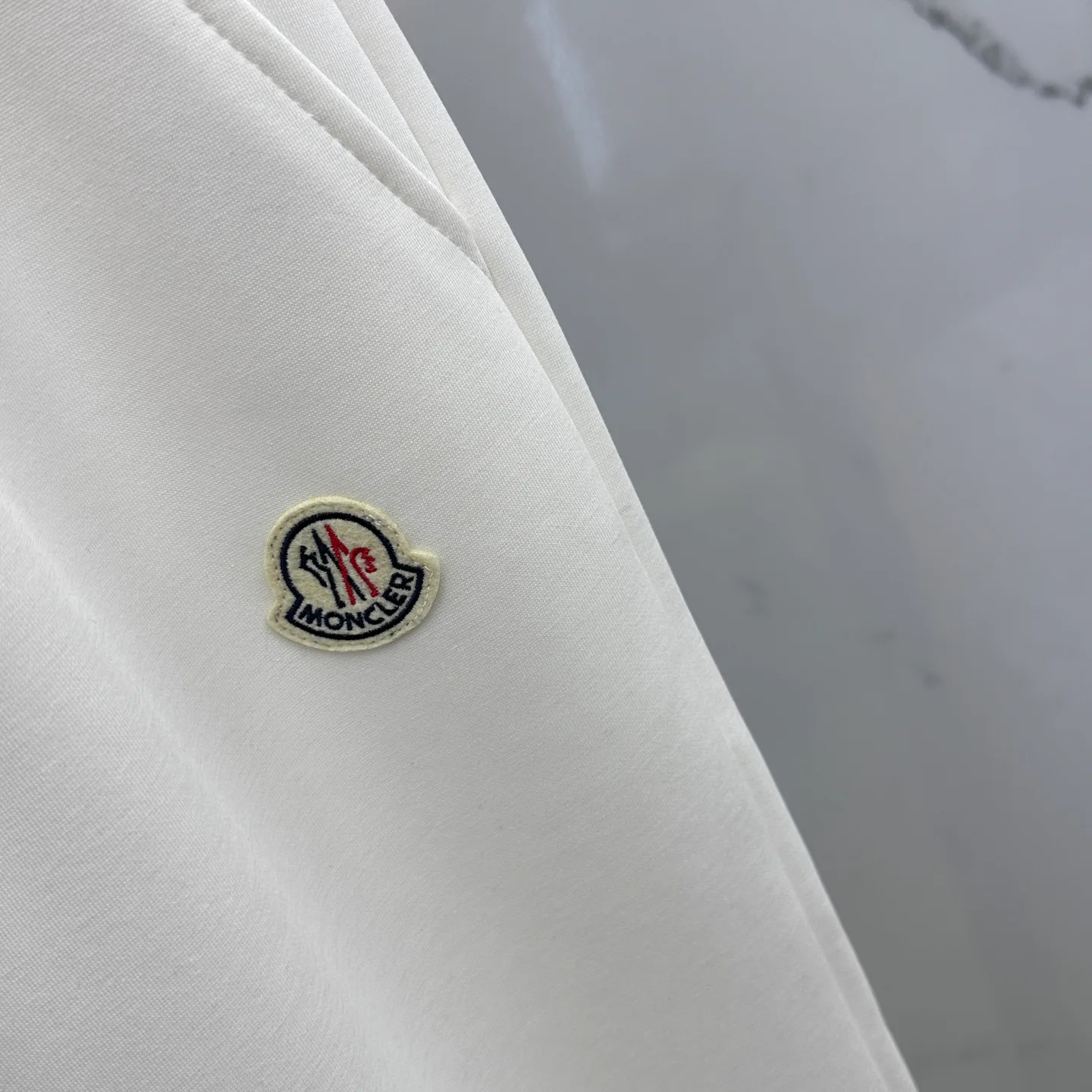 Men's Trousers MONCLER 18246680