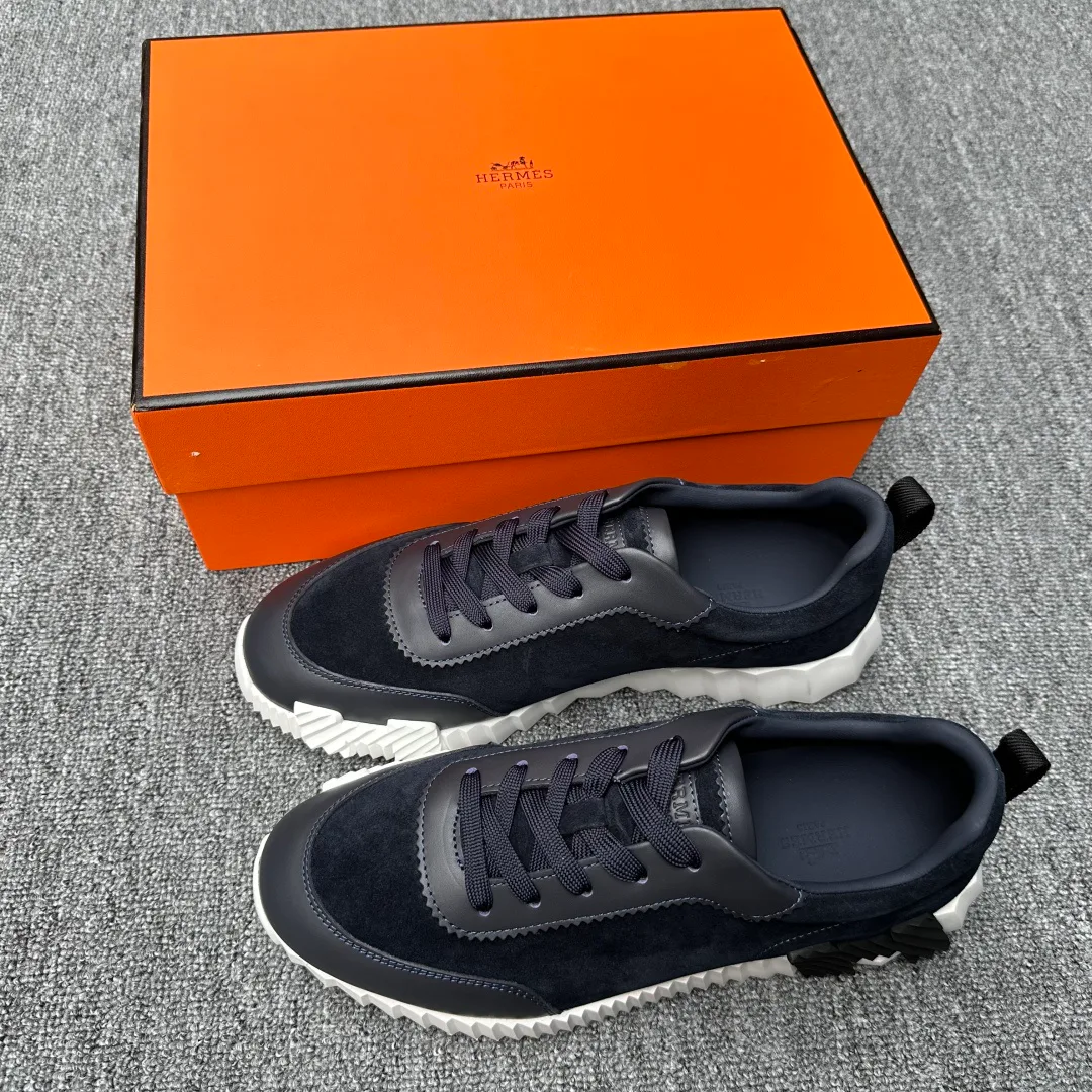 Men's Sneakers HERMES 18076170