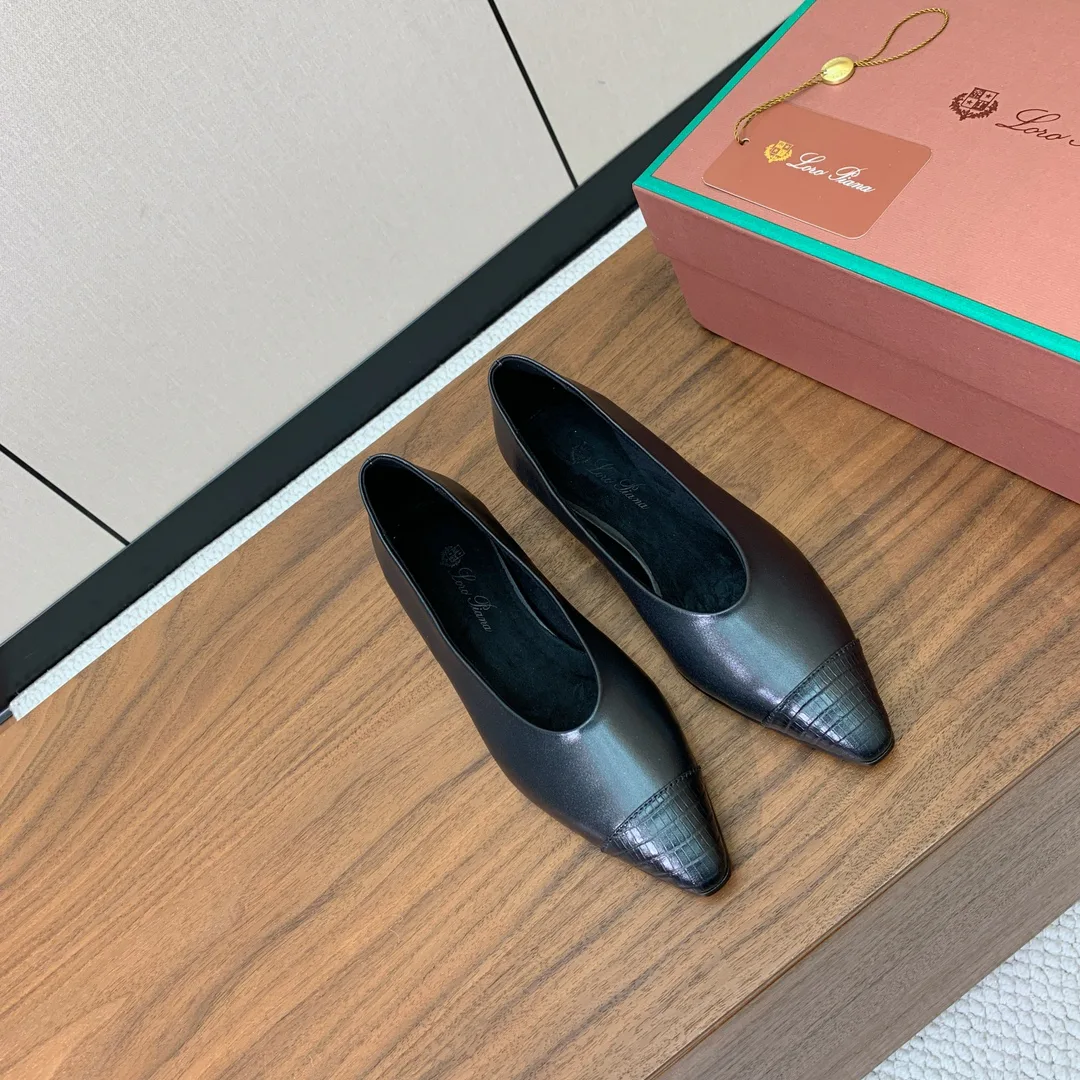 Women's Heels LORO PIANA 17818691