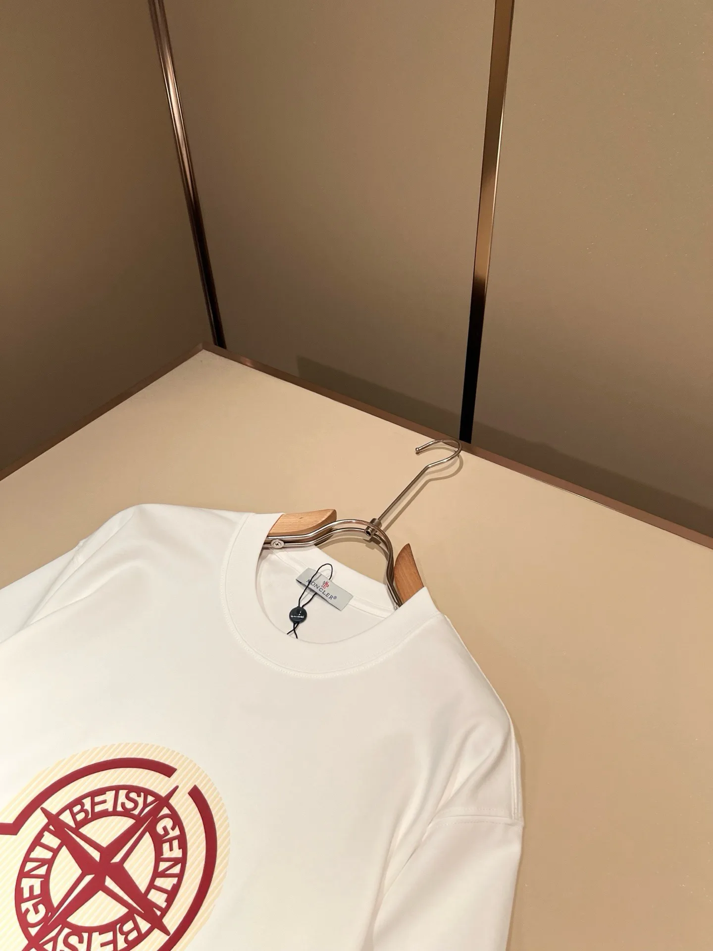 Футболки Мужские Moncler 18592698