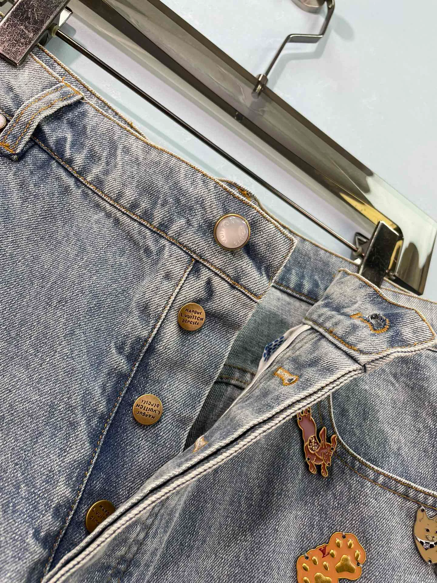 Women's Jeans LOUIS VUITTON 18151526