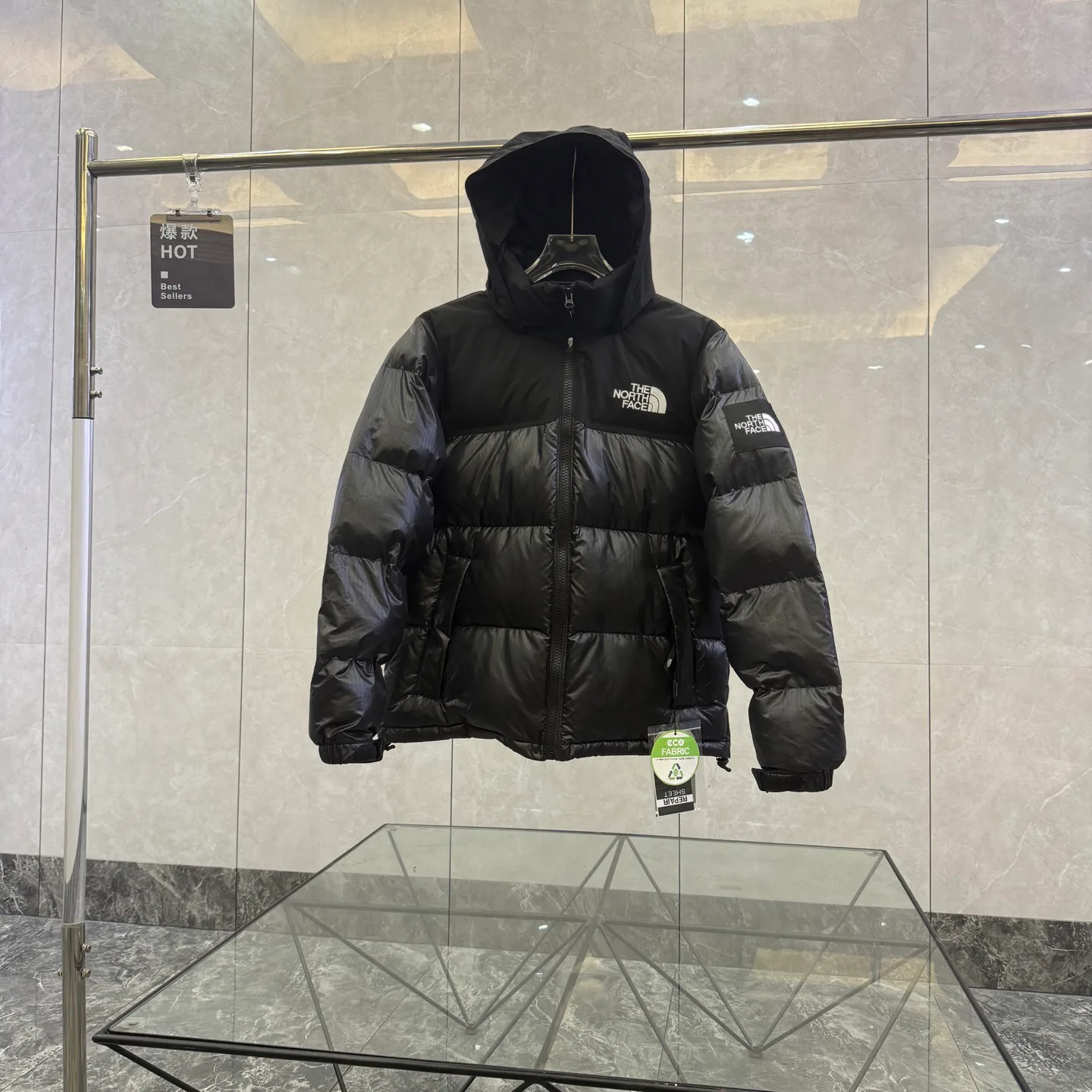 Куртки И Пуховики Мужские The North Face 18615372