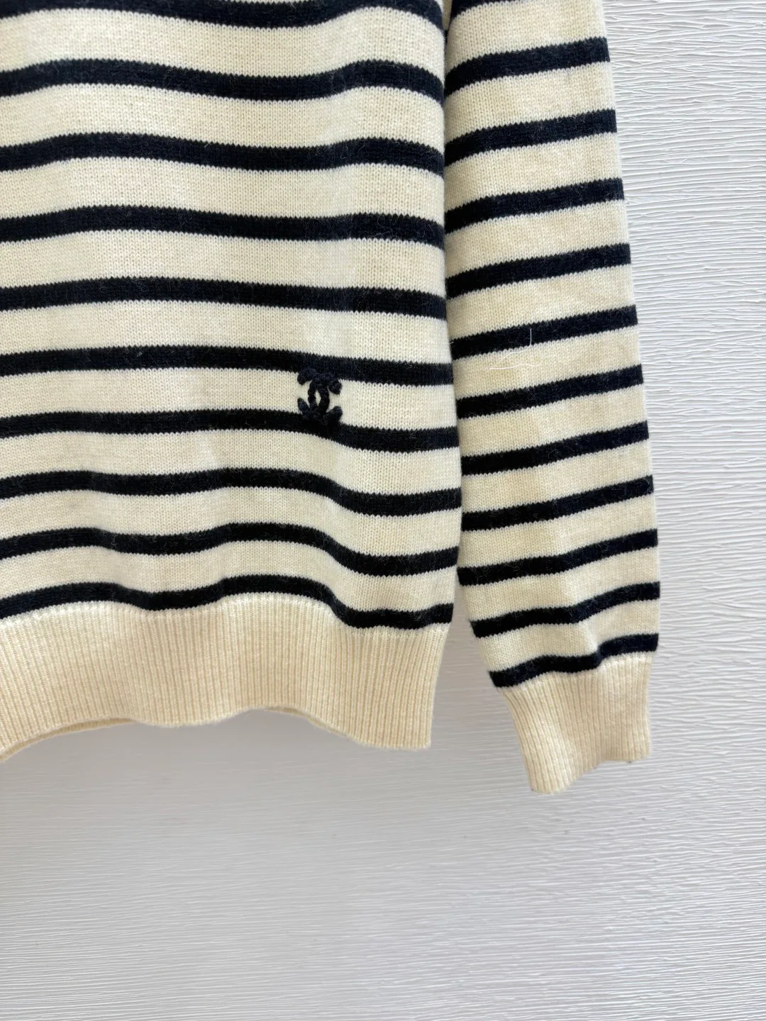 Women's Jumpers And Sweaters CHANEL 17696385