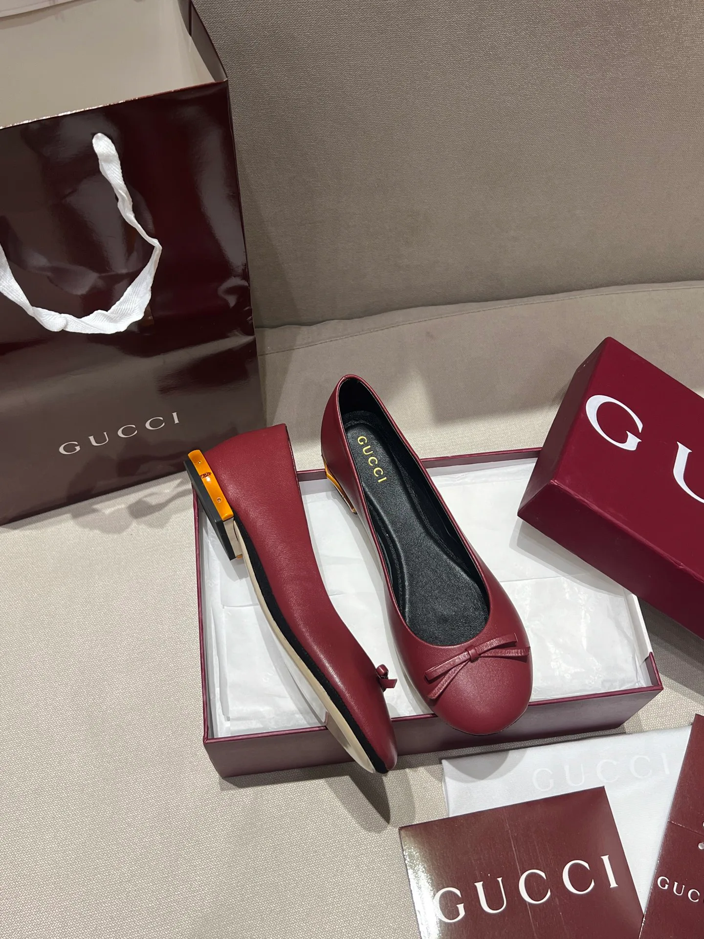 Women's Ballet Flats GUCCI 18020254