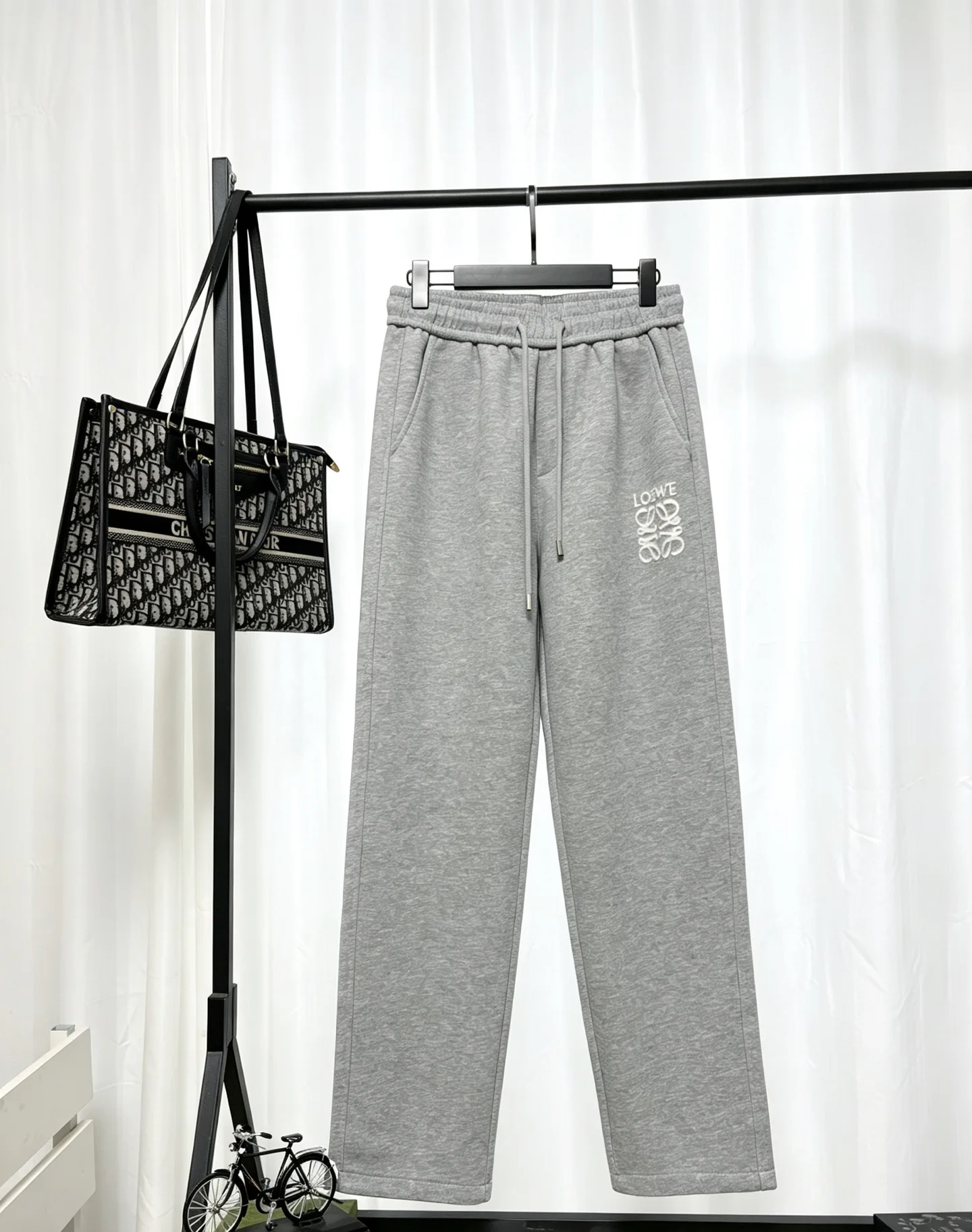 Men's Trousers LOEWE 18179167