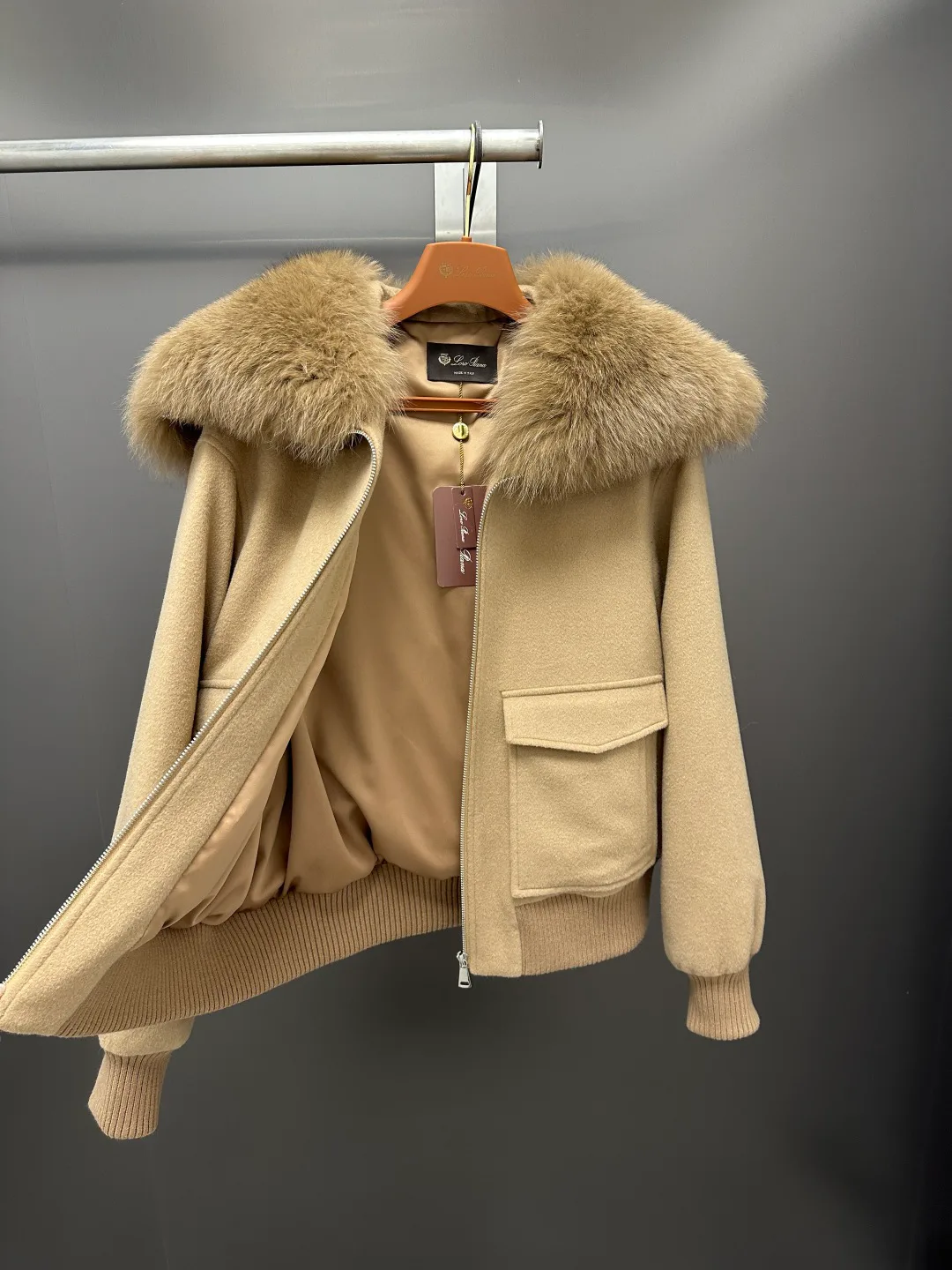 Women's Jackets And Down Jackets LORO PIANA 18226699