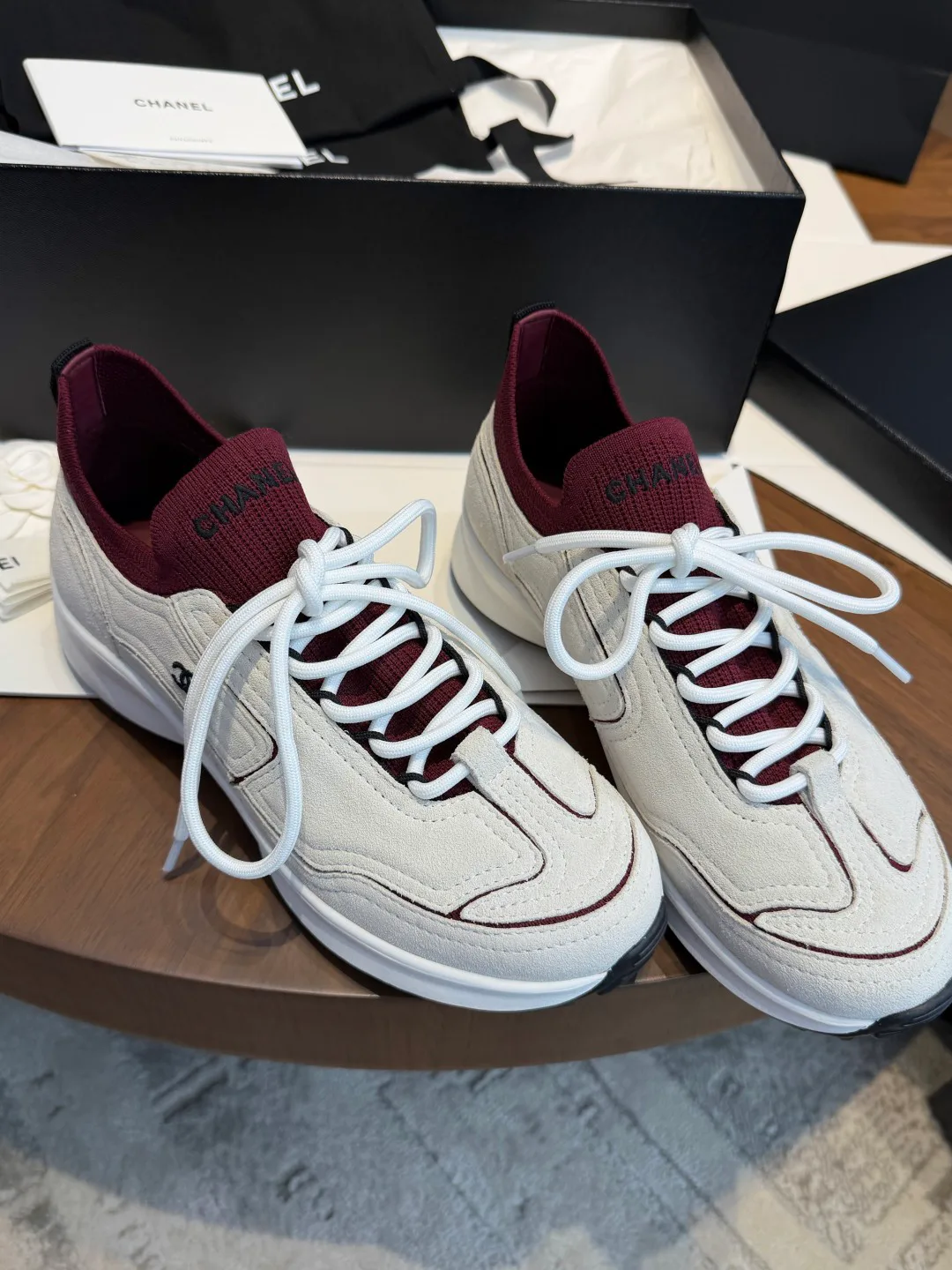 Women's Sneakers CHANEL 18067105