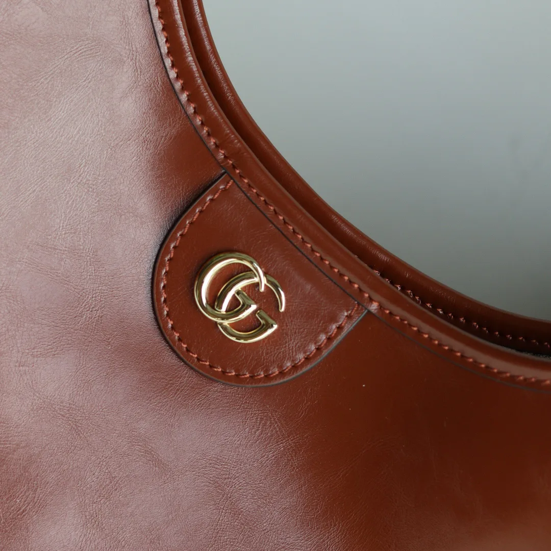 Women's Classic Handbags GUCCI 18262407