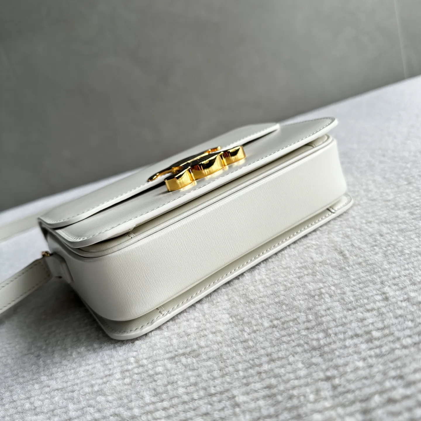 Women's Classic Handbags CELINE 17796563