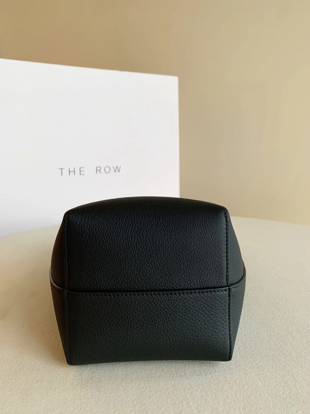 Women's Classic Handbags THE ROW 18070655