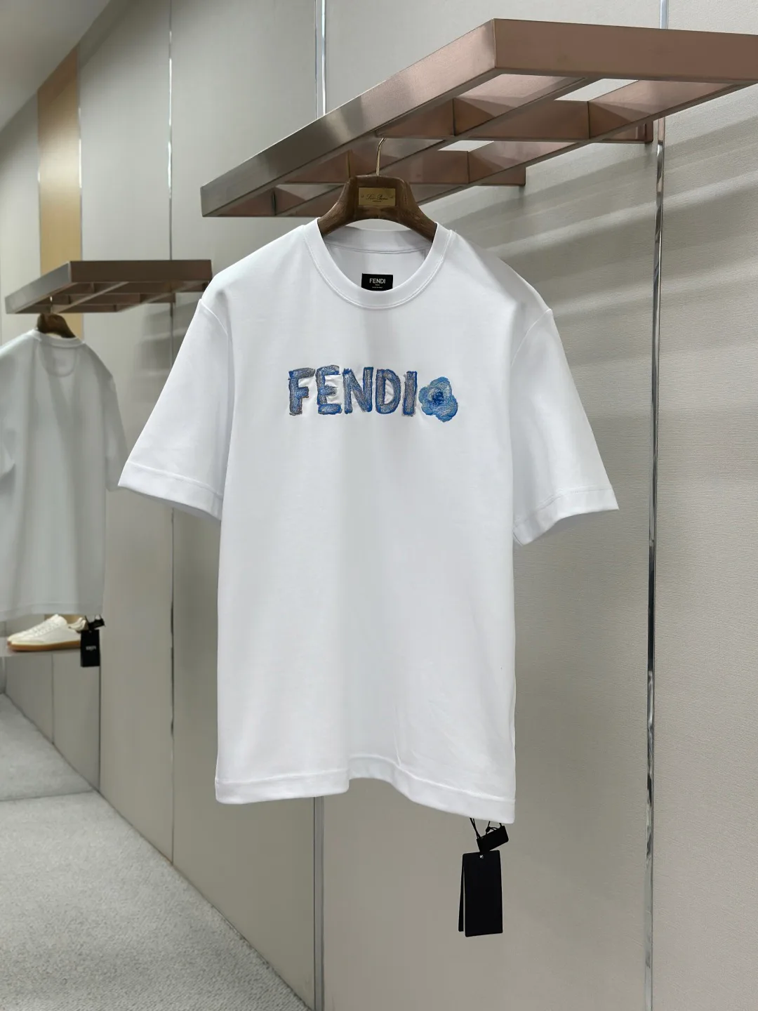 Women's T-Shirts FENDI 18191003