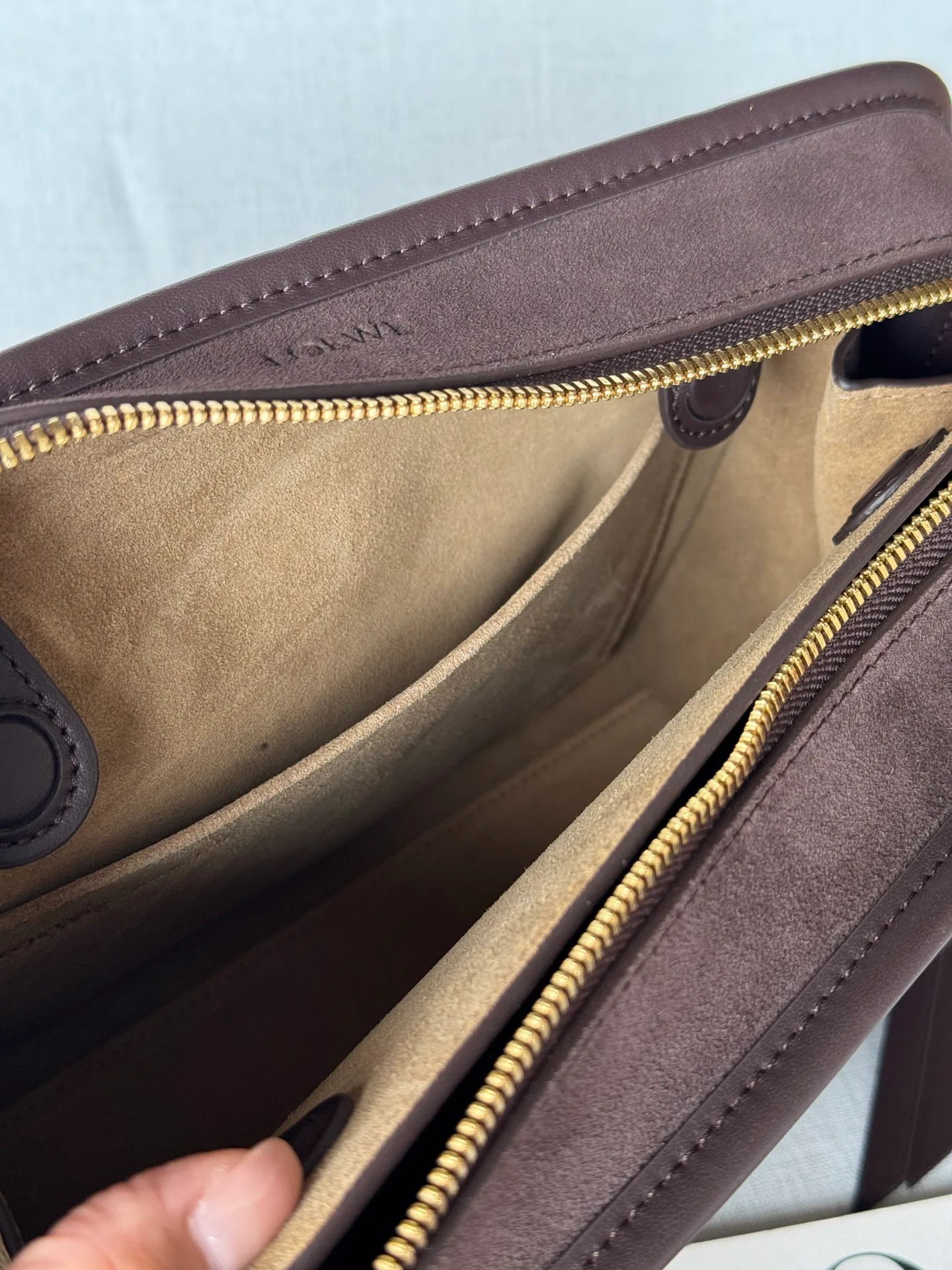 Women's Classic Handbags LOEWE 17679812